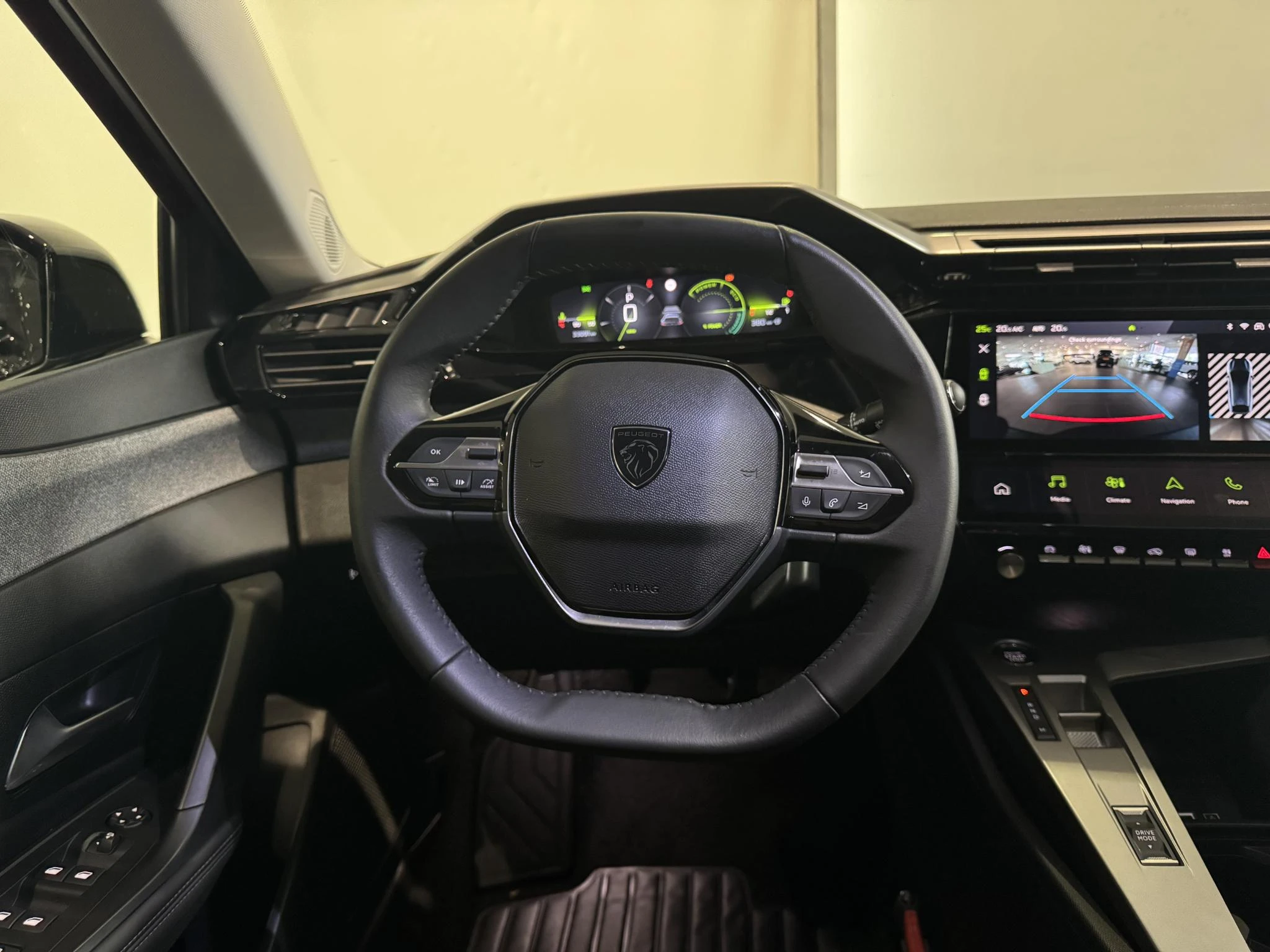 Peugeot 408 1.2 Hybrid 145 e-DCS6 Allure