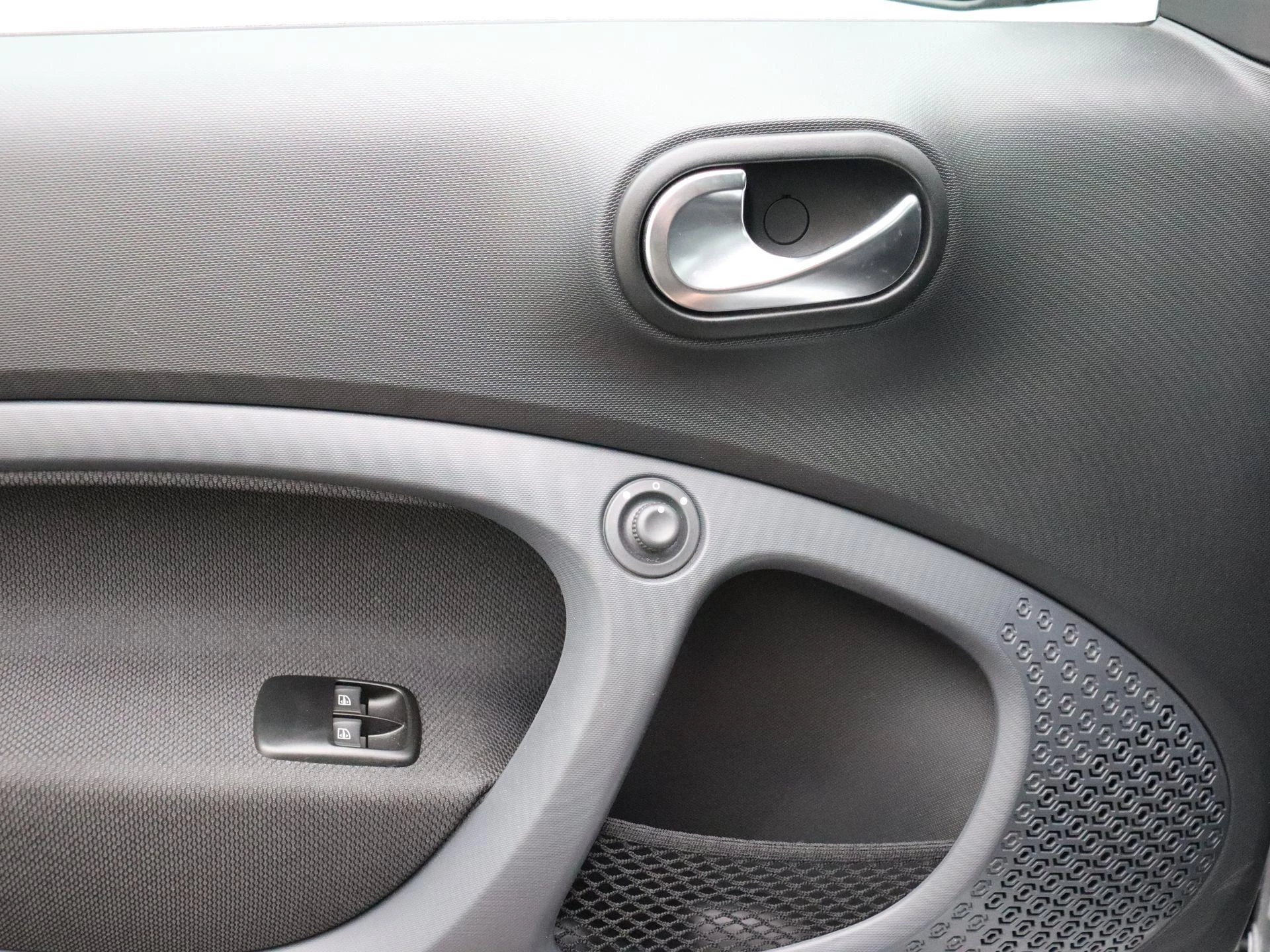 smart Fortwo coupé Elektromotor 60kW Comfort+