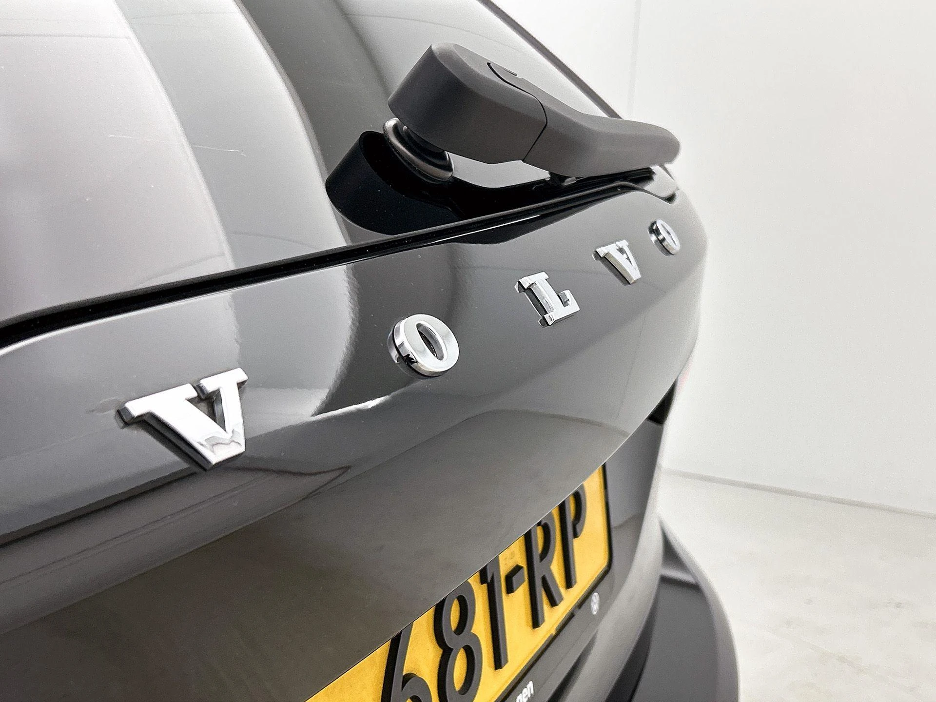 Volvo-V90-image-31