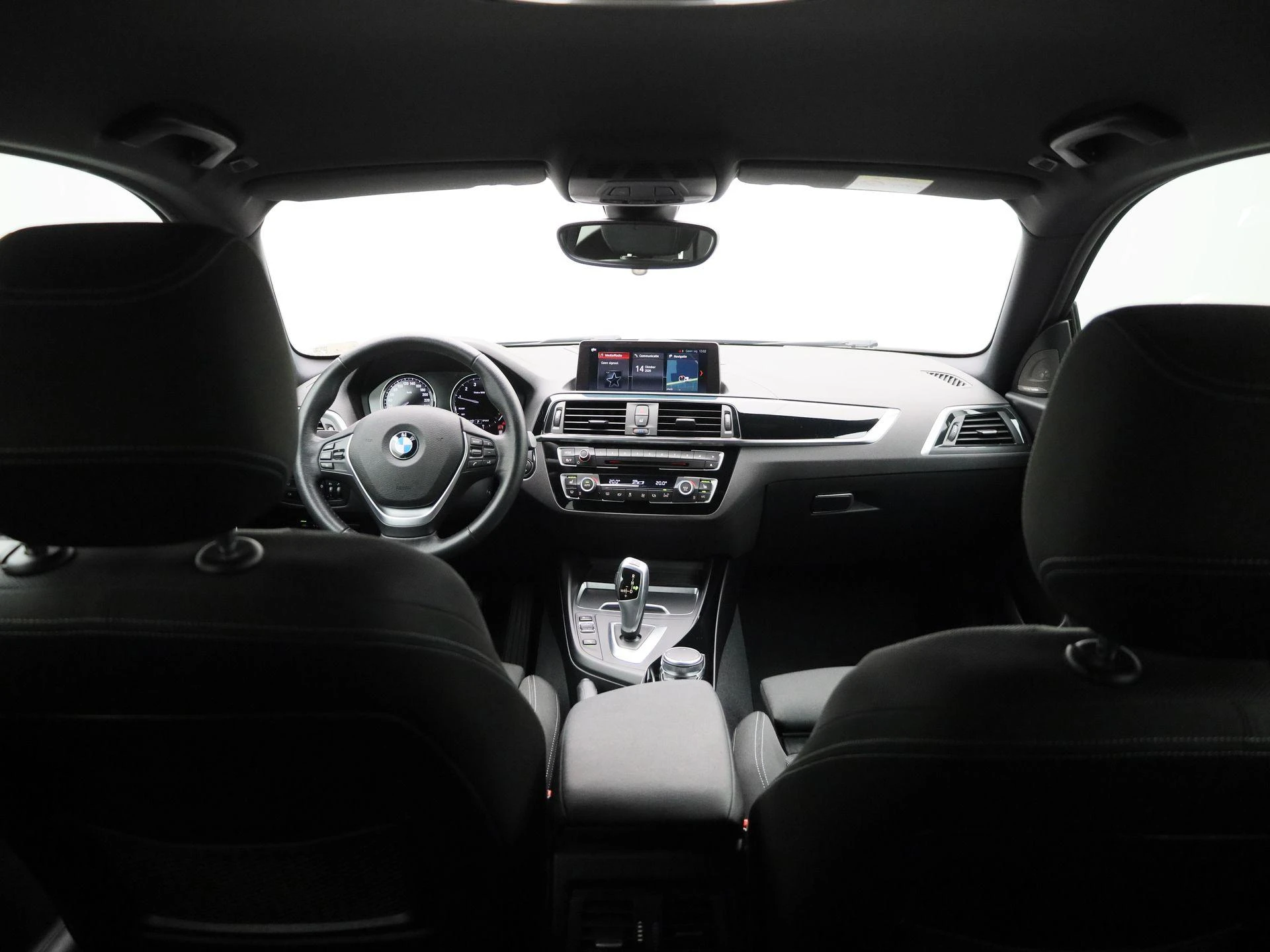 BMW-1 Serie-image-33