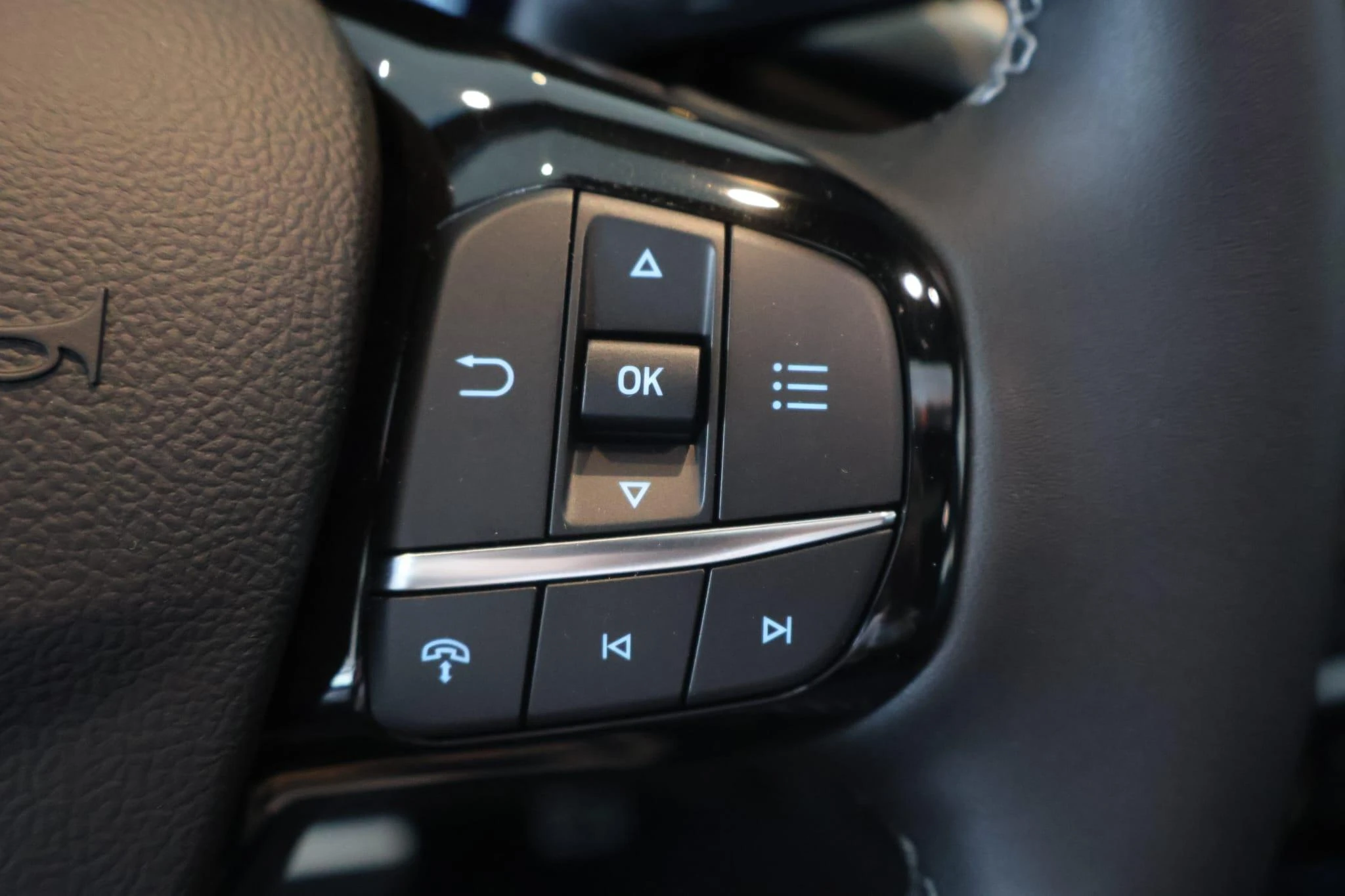 Ford-Kuga-image-18