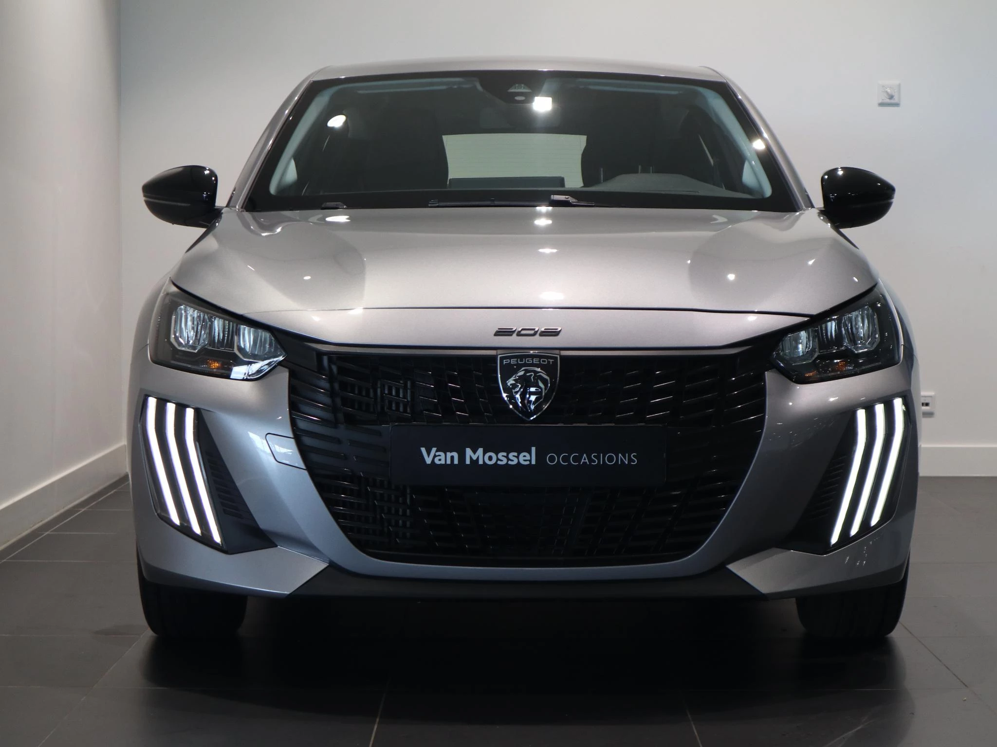 Peugeot-208-image-2