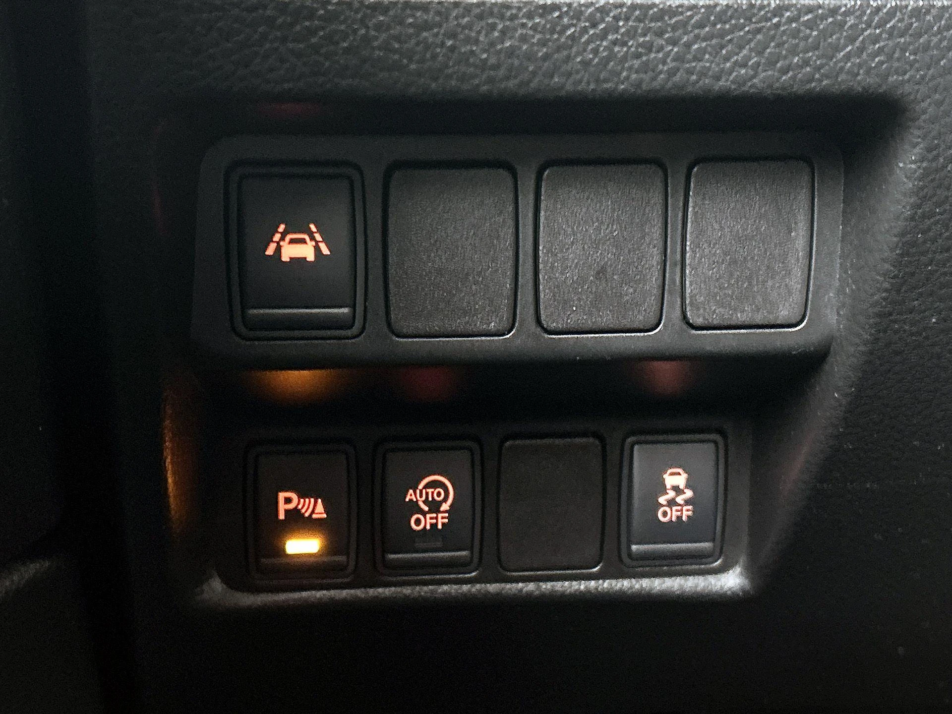 Nissan-QASHQAI-image-18