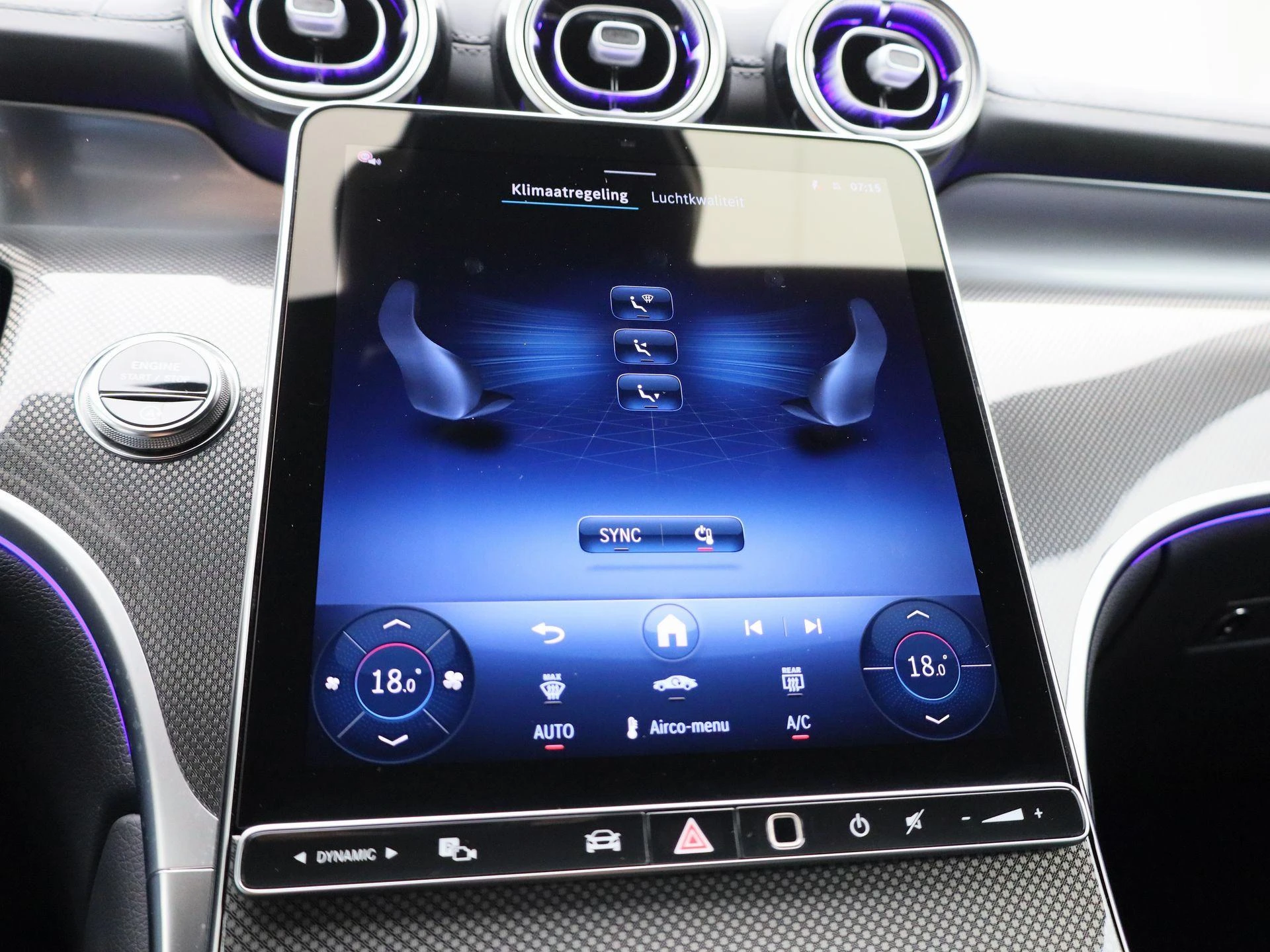 Mercedes-Benz-GLC-image-17