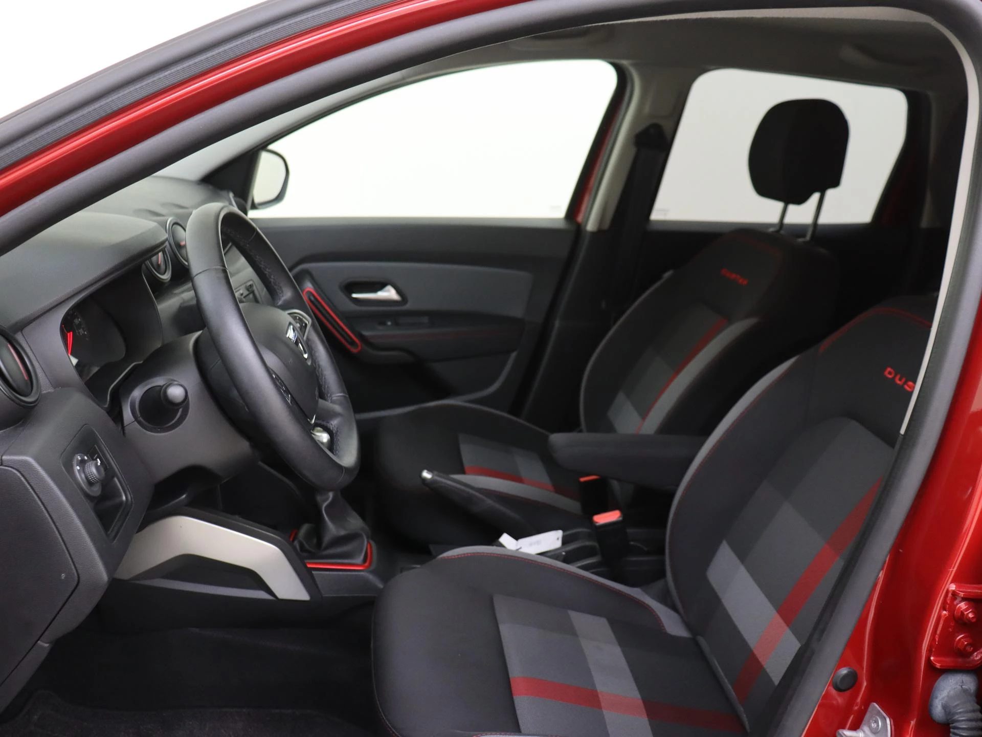 Dacia-Duster-image-13