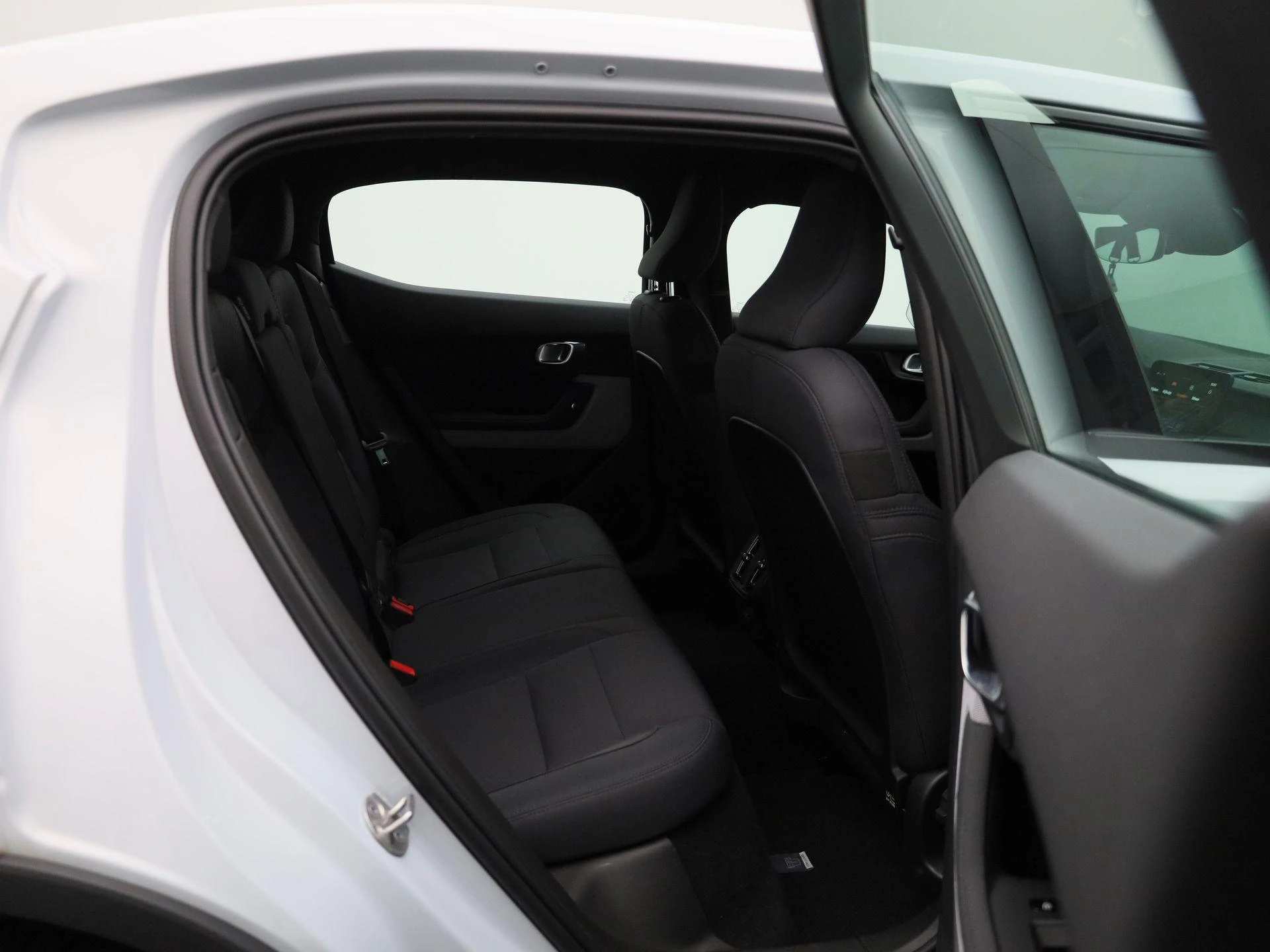Polestar-2-image-42