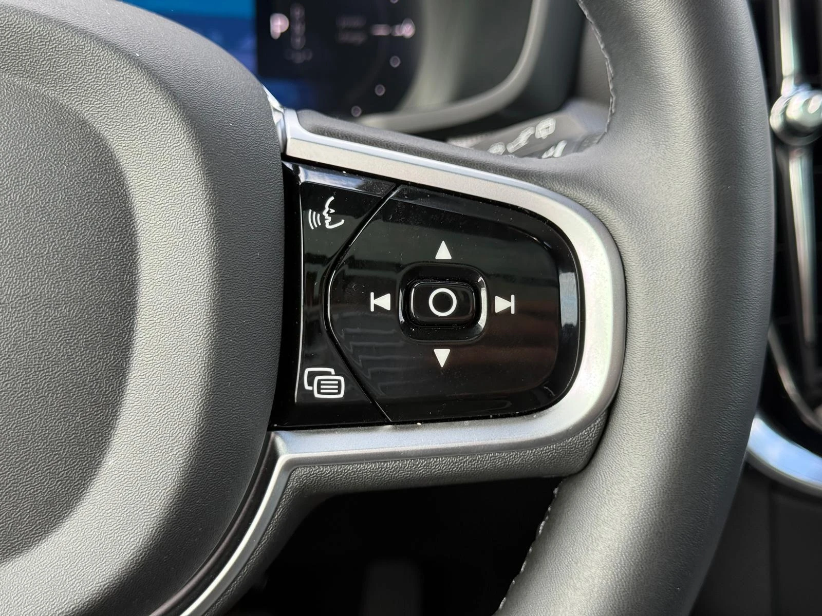 Volvo-V60-image-12
