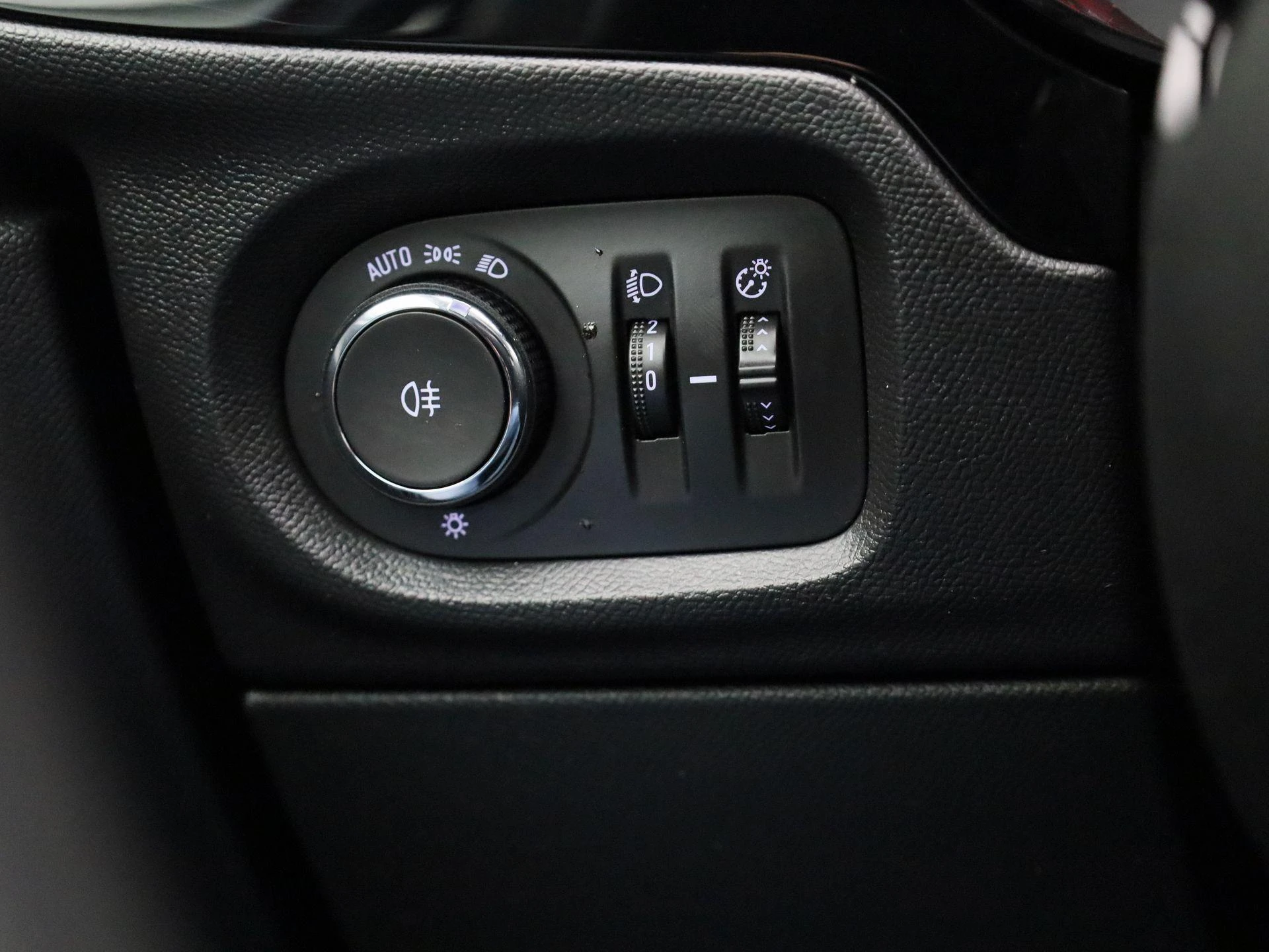 Opel-Corsa-image-21