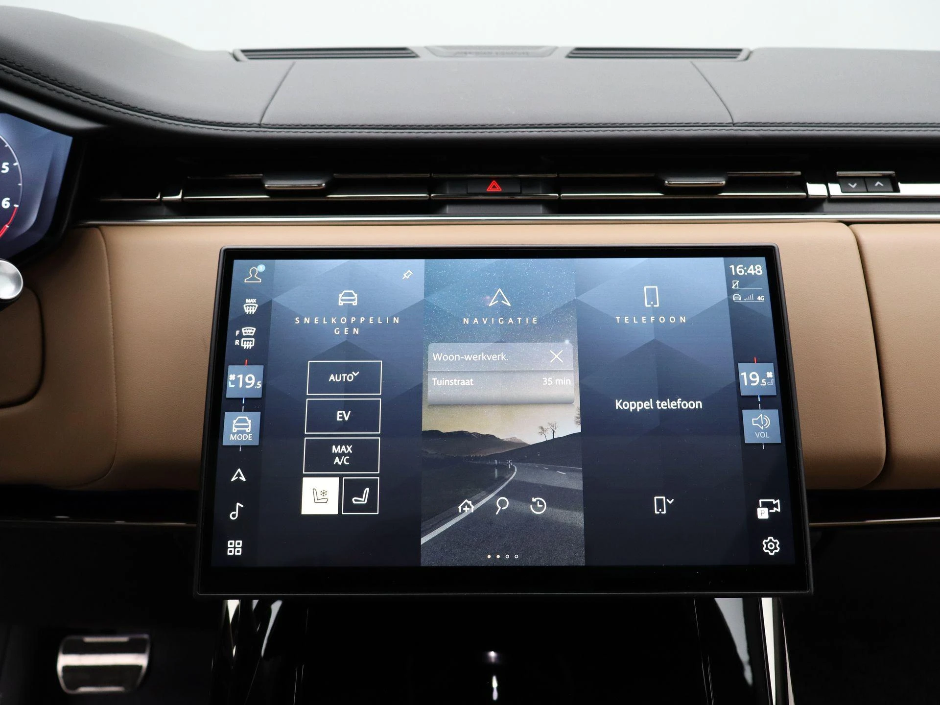 Land Rover-Range Rover Sport-image-10