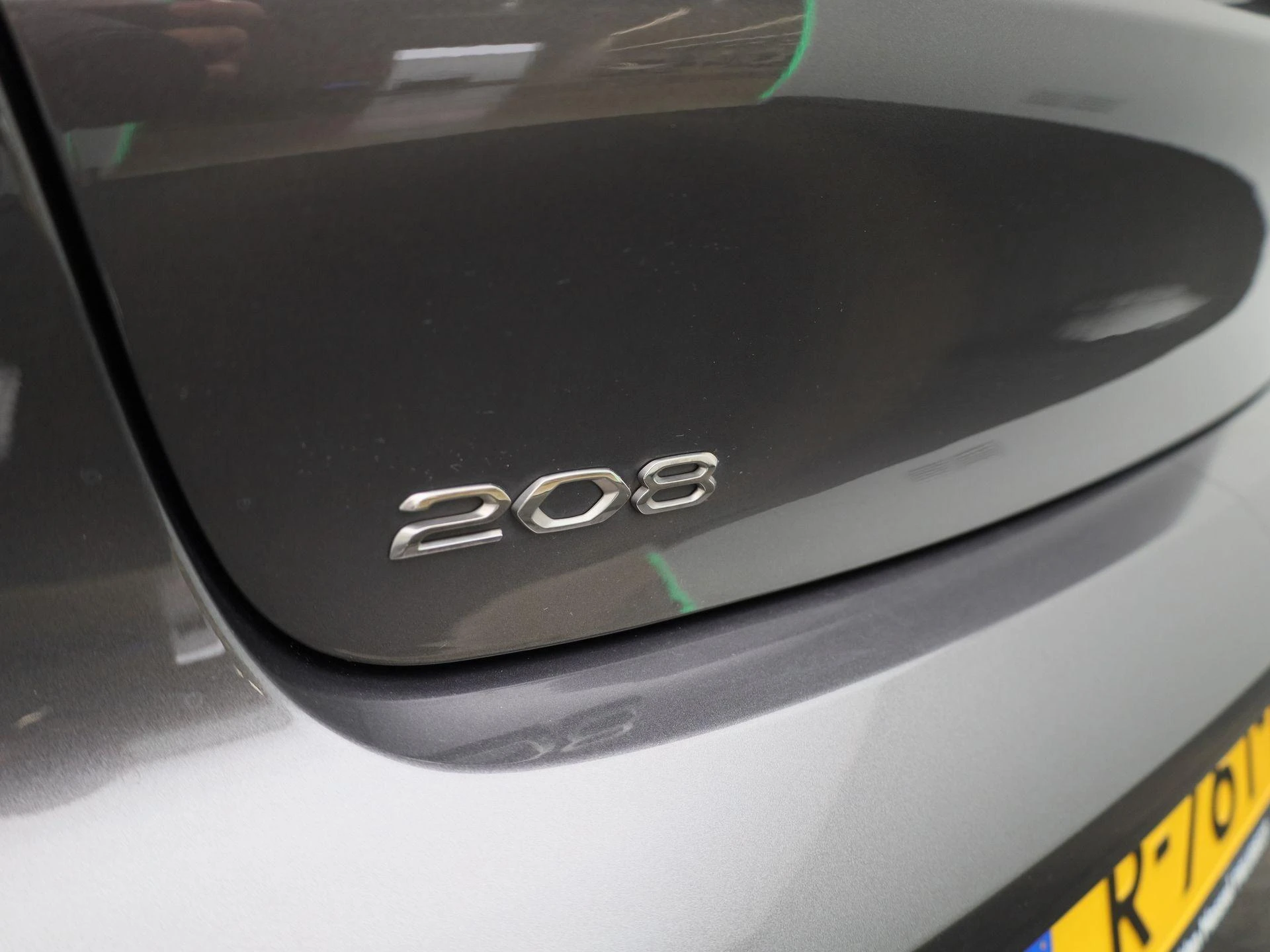 Peugeot-208-image-28