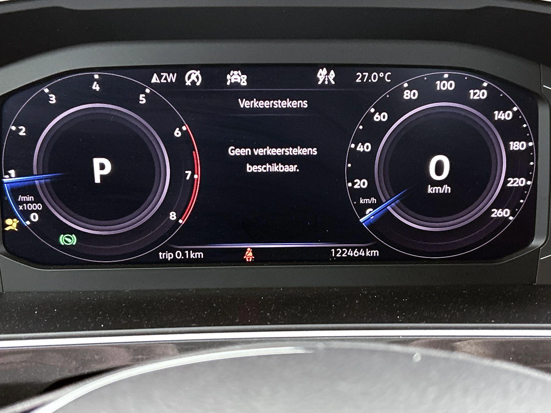 Volkswagen-Tiguan-image-26