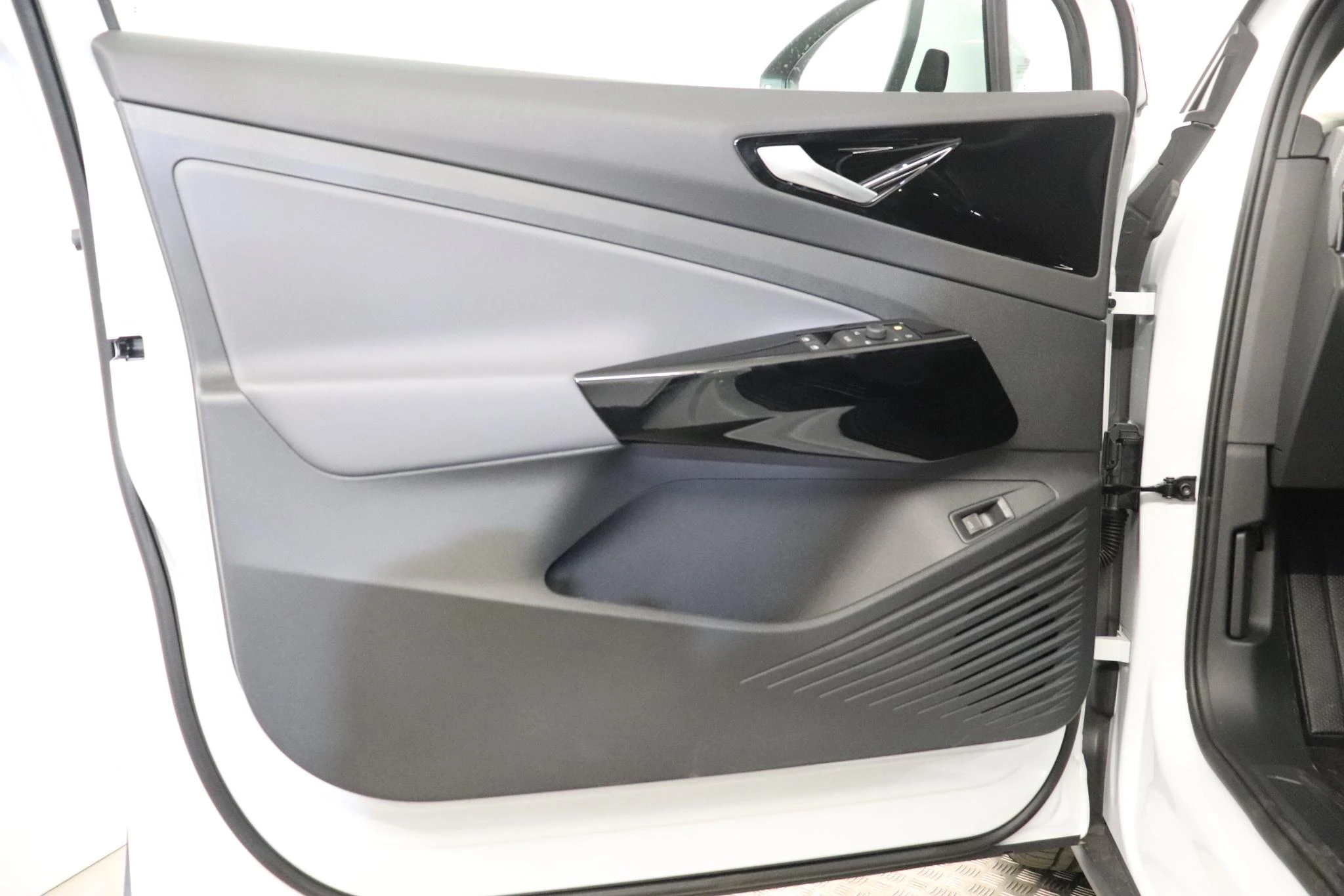 Volkswagen-ID.4-image-9
