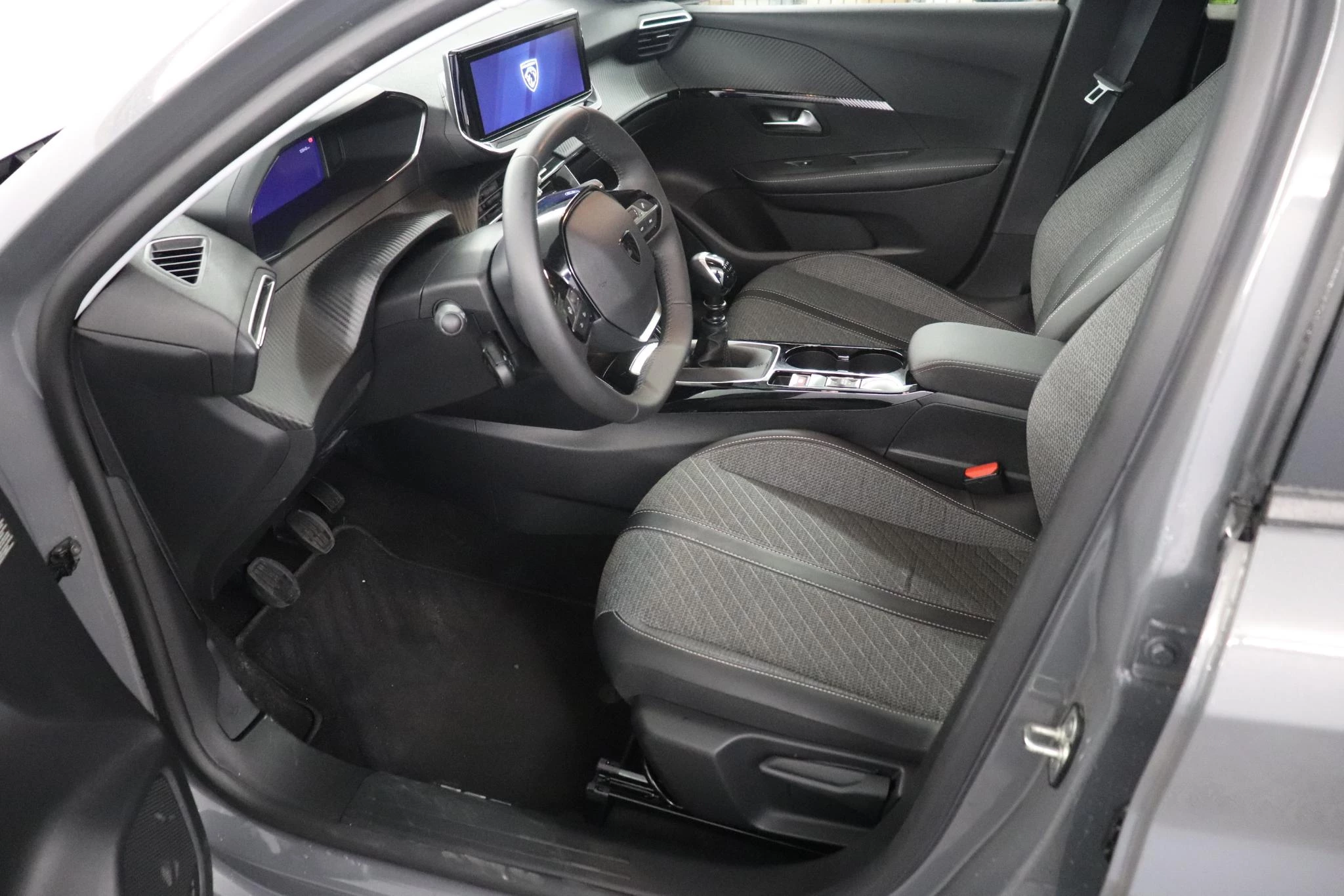 Peugeot 208 1.2 PureTech 100 MAN6 S&S Allure