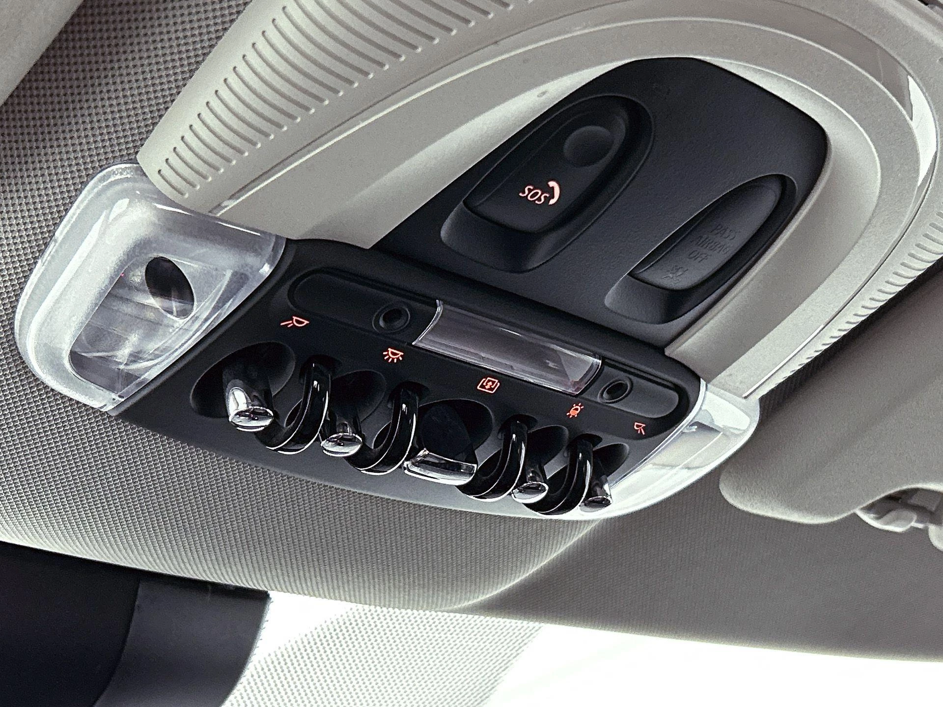 MINI-Countryman-image-16