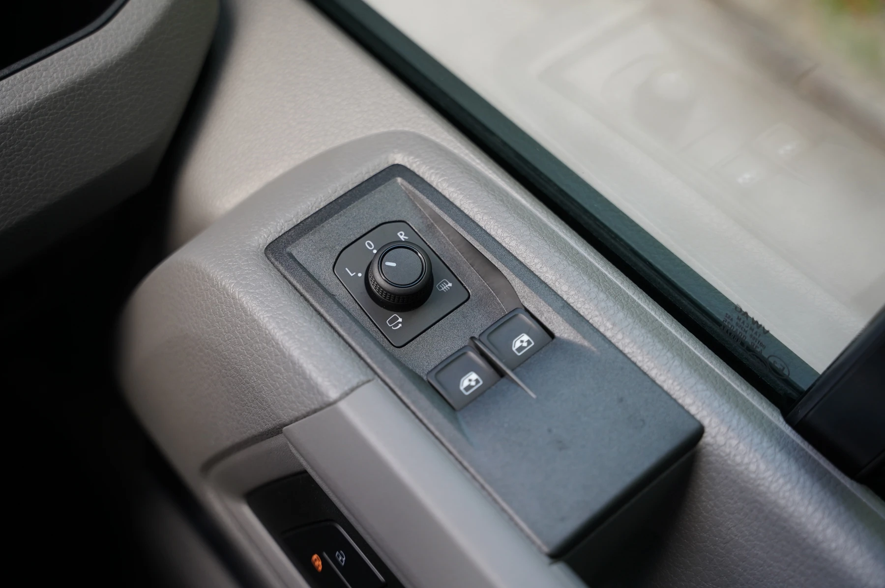 Volkswagen-Crafter-image-17