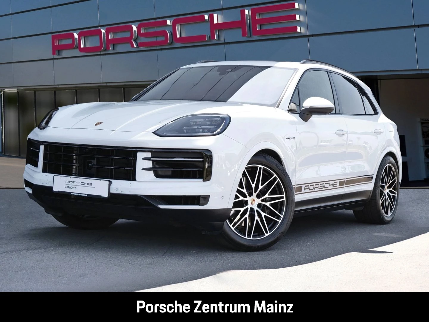 Porsche-Cayenne-image-0