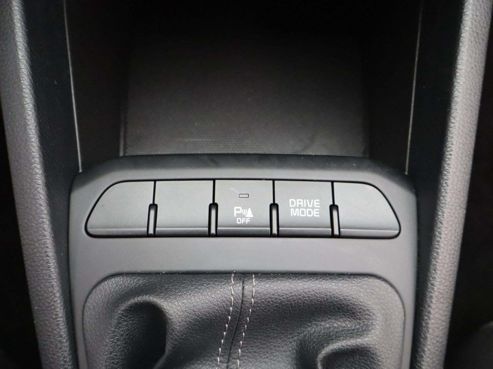 Kia-Stonic-image-21