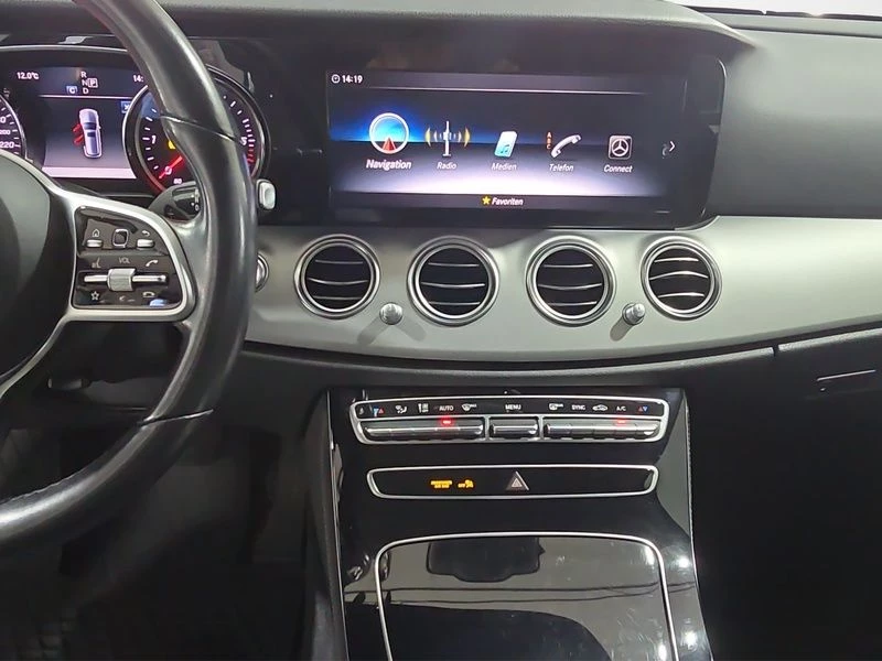 Mercedes-Benz E-Klasse 200 d T AVANTGARDE NAVI SHZ MULTIBEAM KAM LED AVANTGARDE