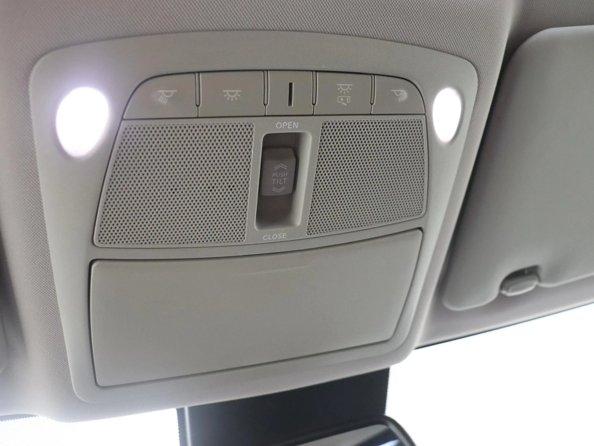 Nissan-X-Trail-image-21