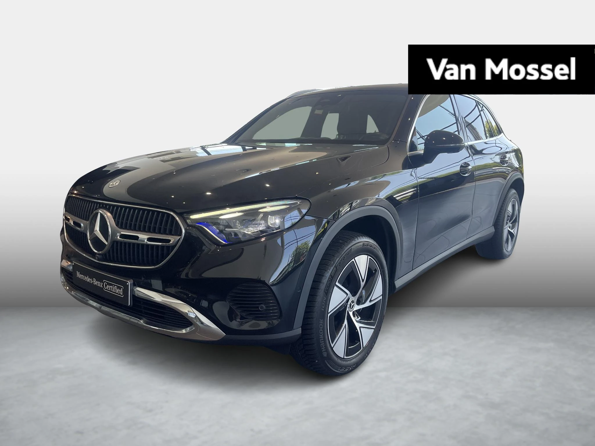 Mercedes-Benz-GLC-image-0