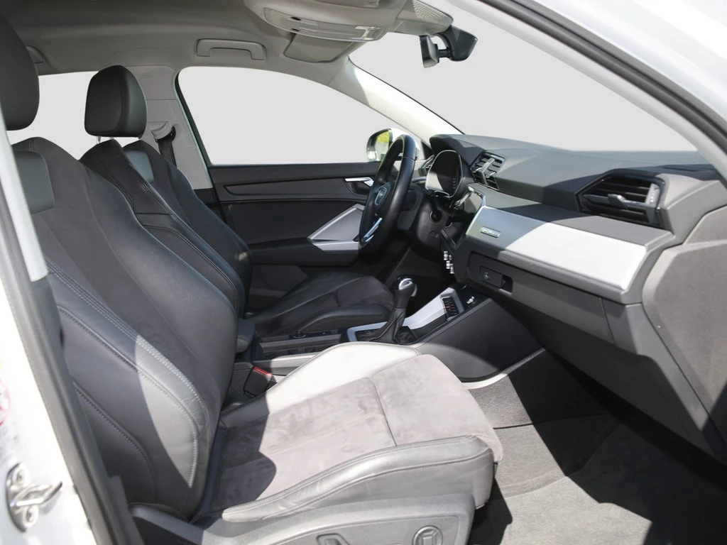 Audi Q3 40 TDI advanced Navi Matrix AHK Kamera PDC+