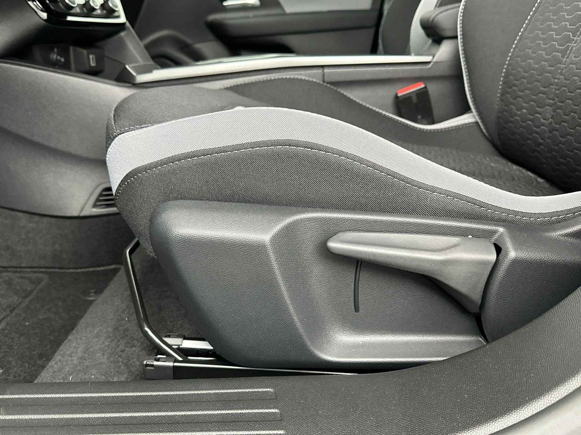 Opel-Mokka-e-image-11