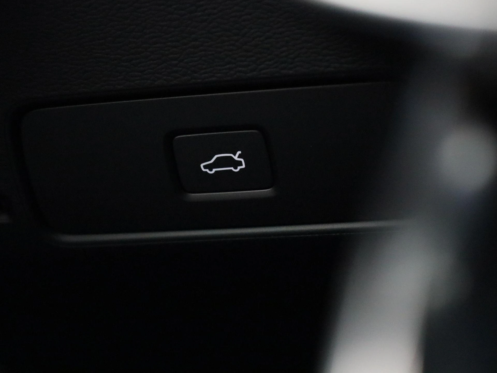 Volvo-XC40-image-22