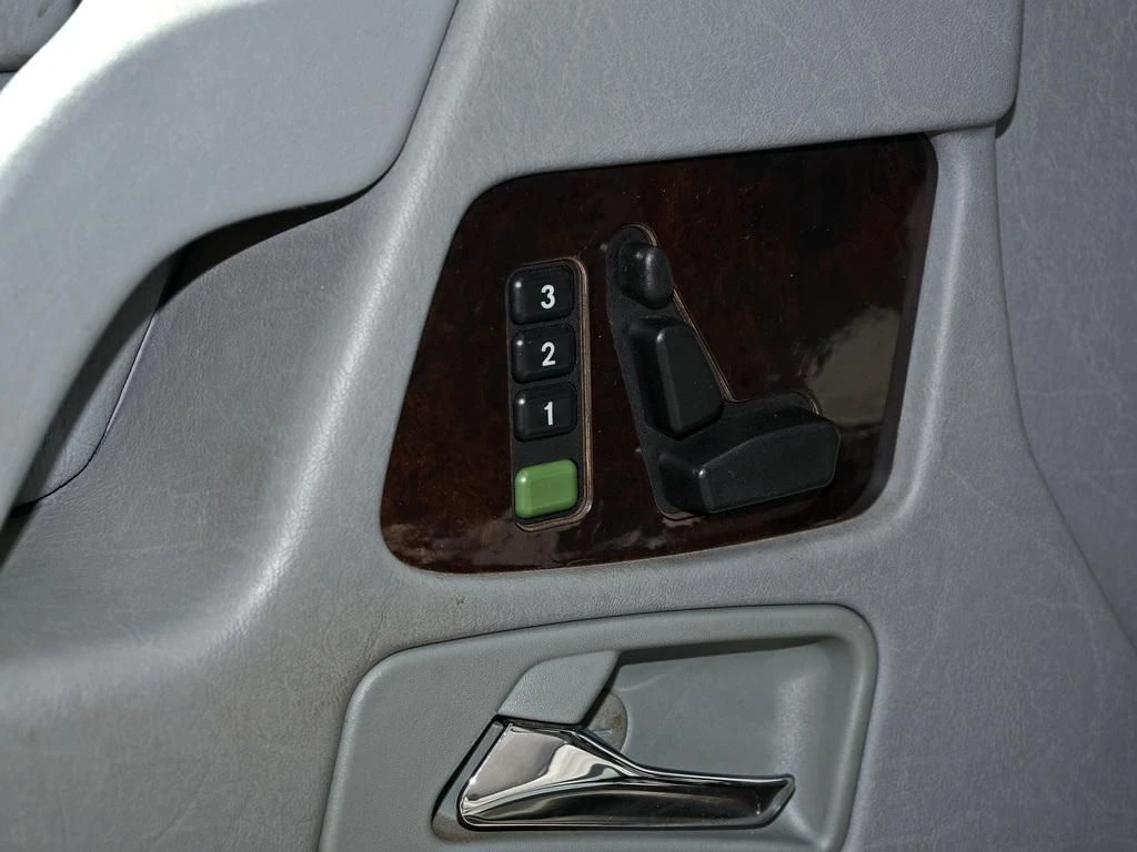Mercedes-Benz-G-Klasse 400 CDI-image-10