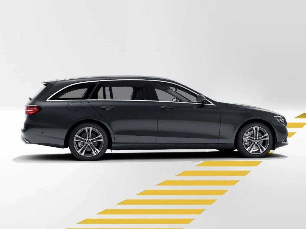 Mercedes-Benz-E-Klasse 220-image-7