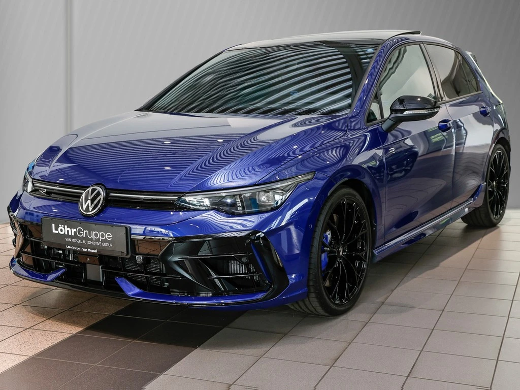 Volkswagen-Golf-image-1