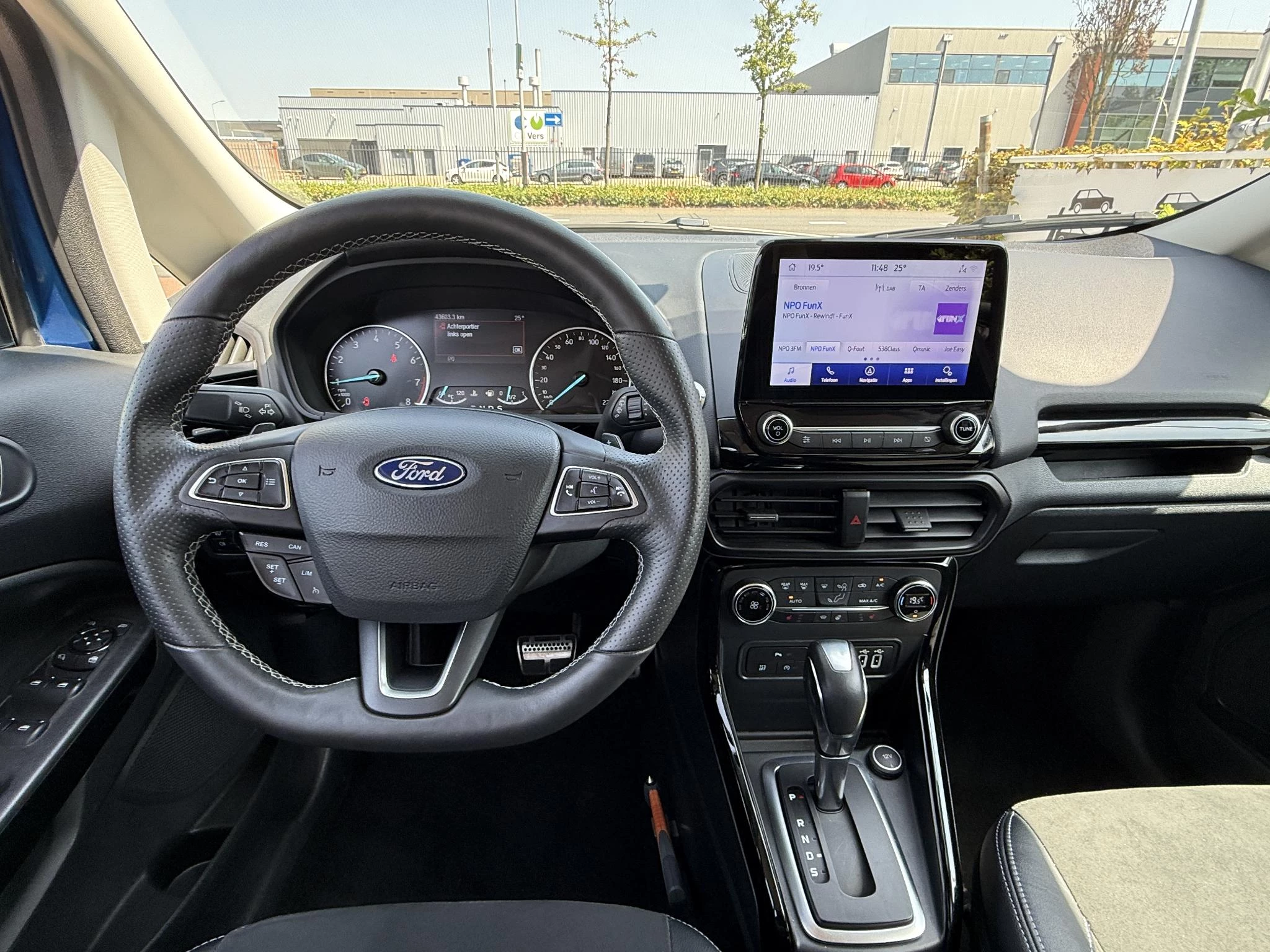 Ford-EcoSport-image-15