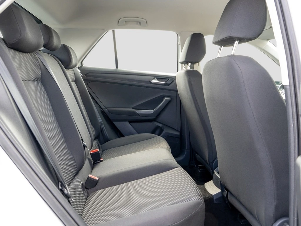 Volkswagen-T-Roc-image-8