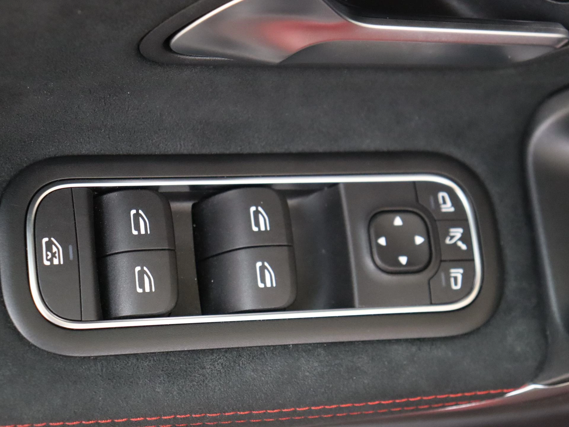 Mercedes-Benz A-Klasse 250 e Business Solution AMG