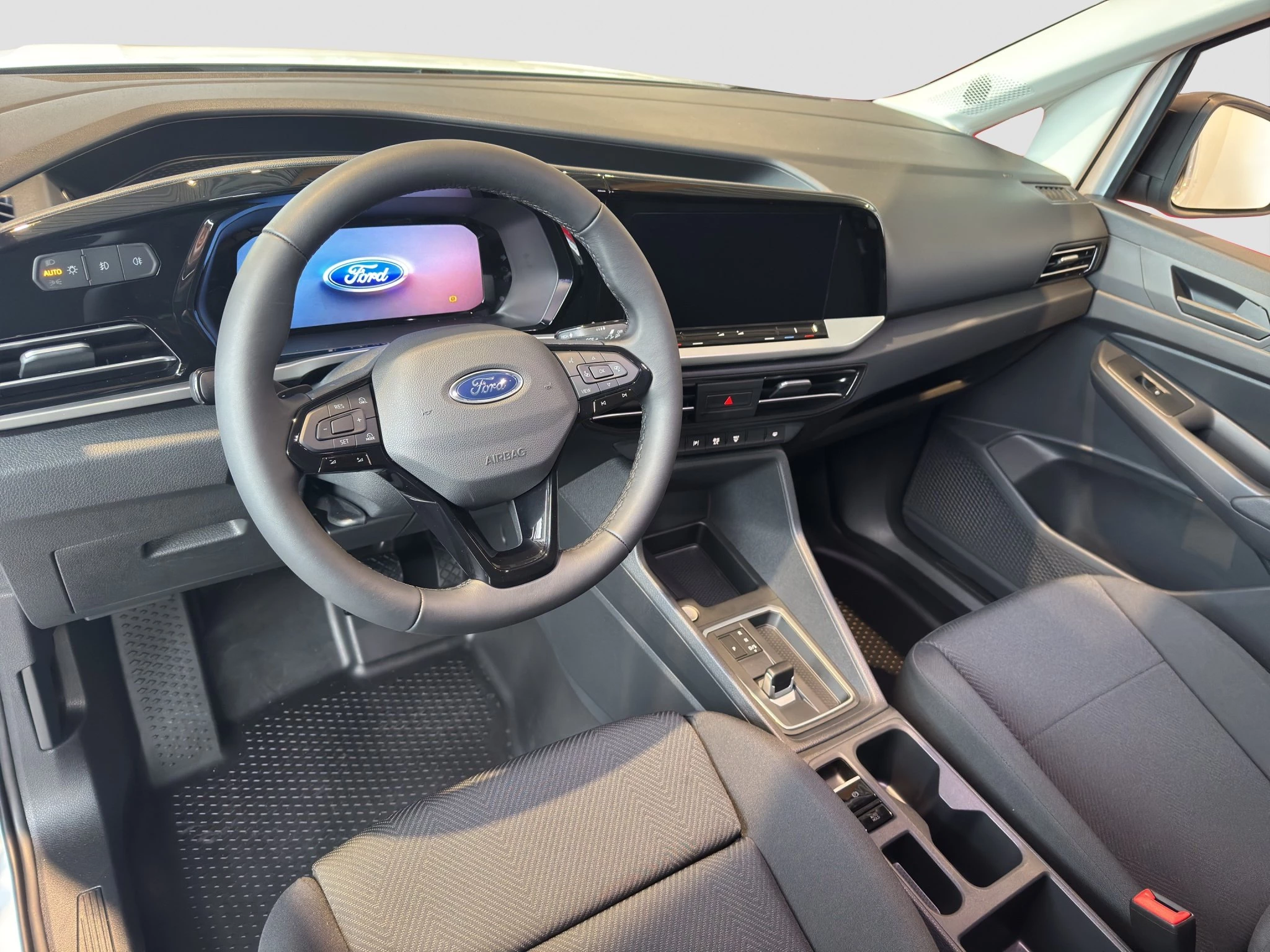 Ford Transit Connect L1 Trend Plug-In Hybrid AUT HOLZBODEN