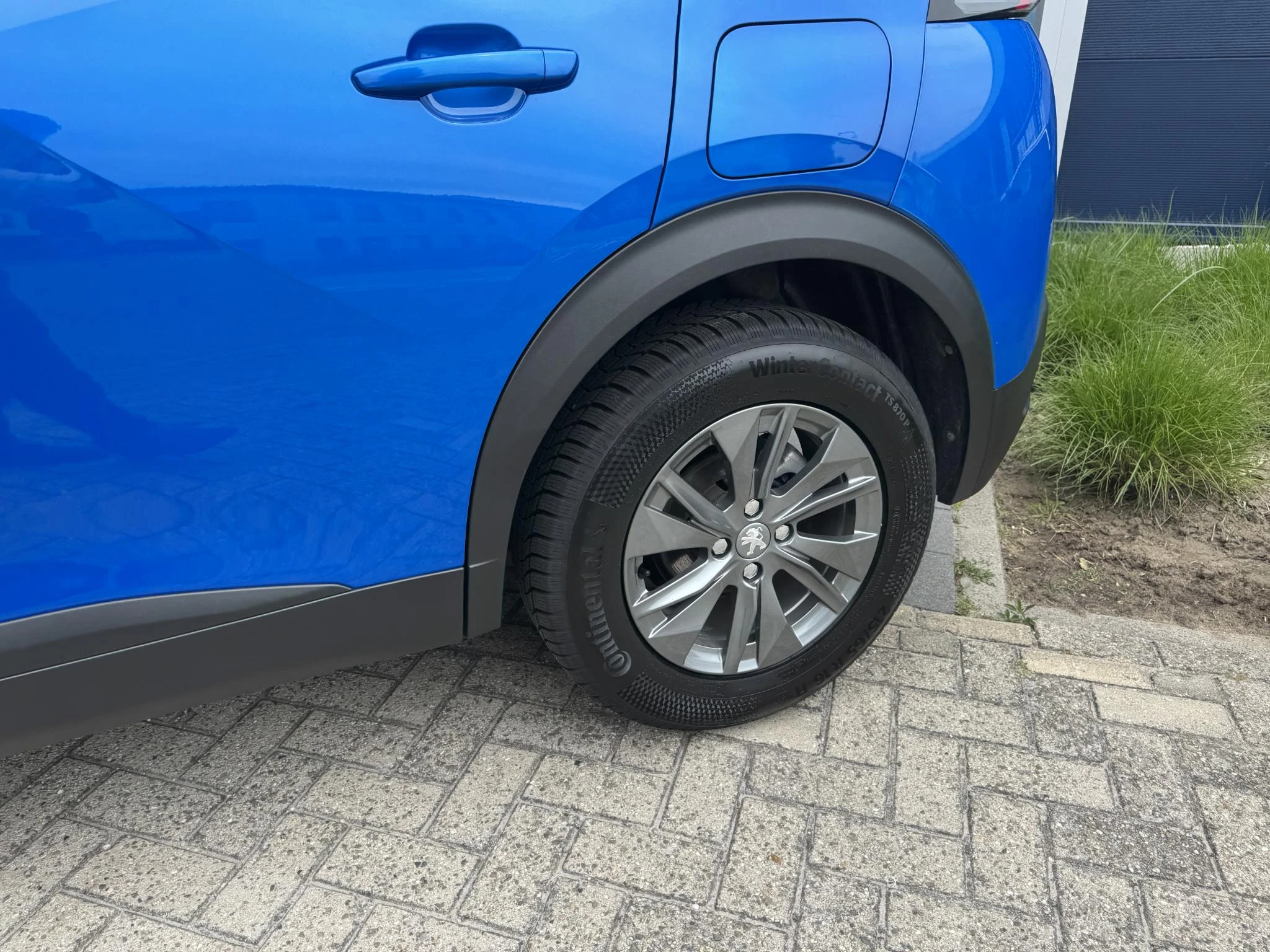 Peugeot-2008-image-10