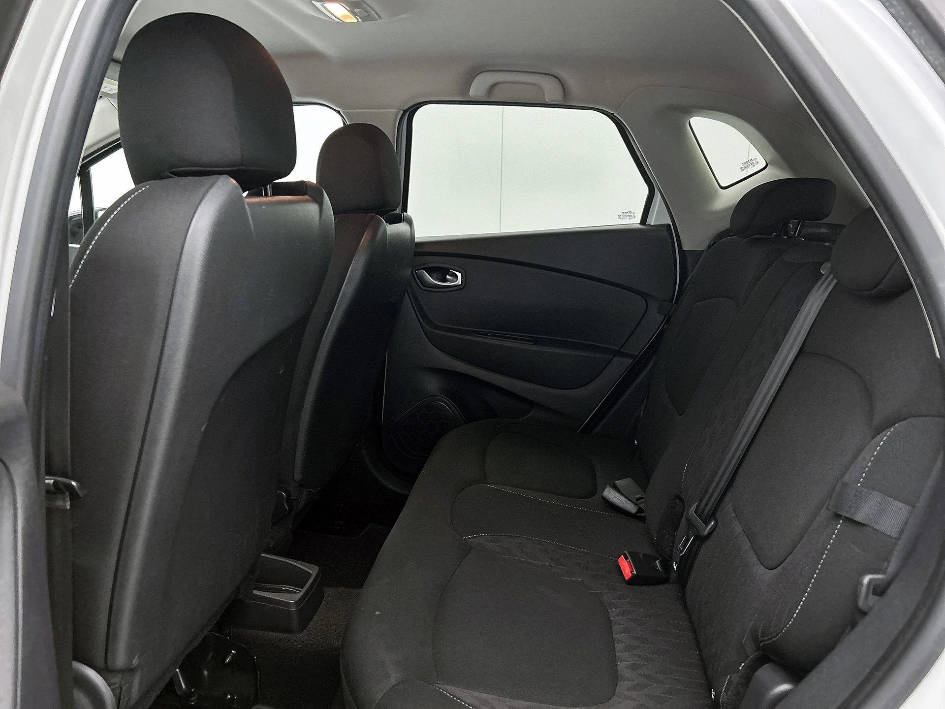 Renault-Captur-image-25