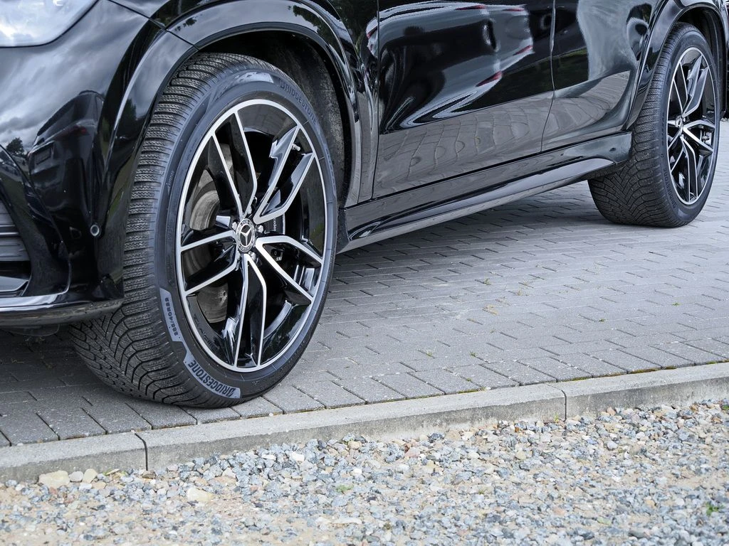 Mercedes-Benz-GLE 450 d-image-6