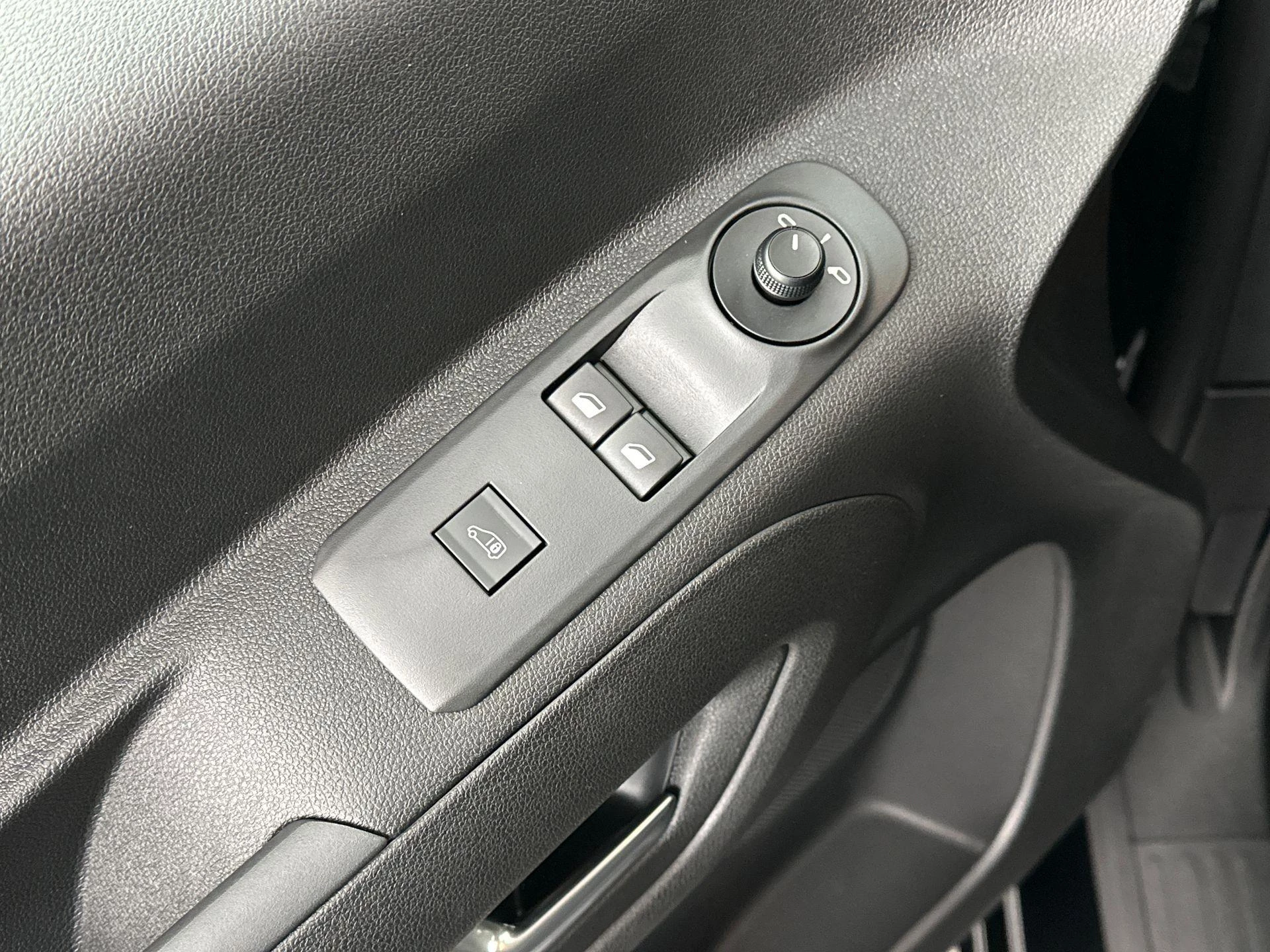 Opel-Combo-e-image-8