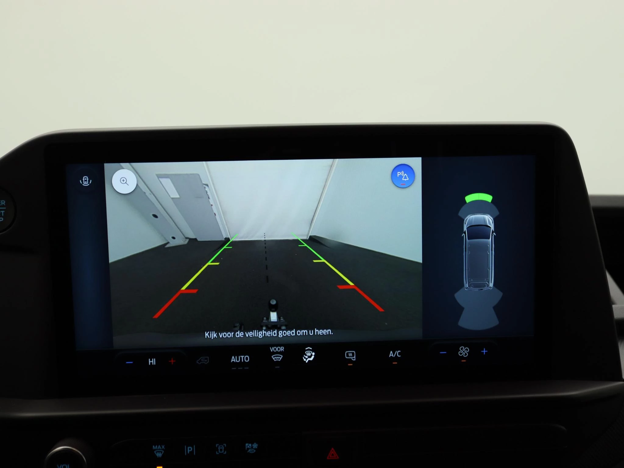 Ford-Transit Custom-image-13