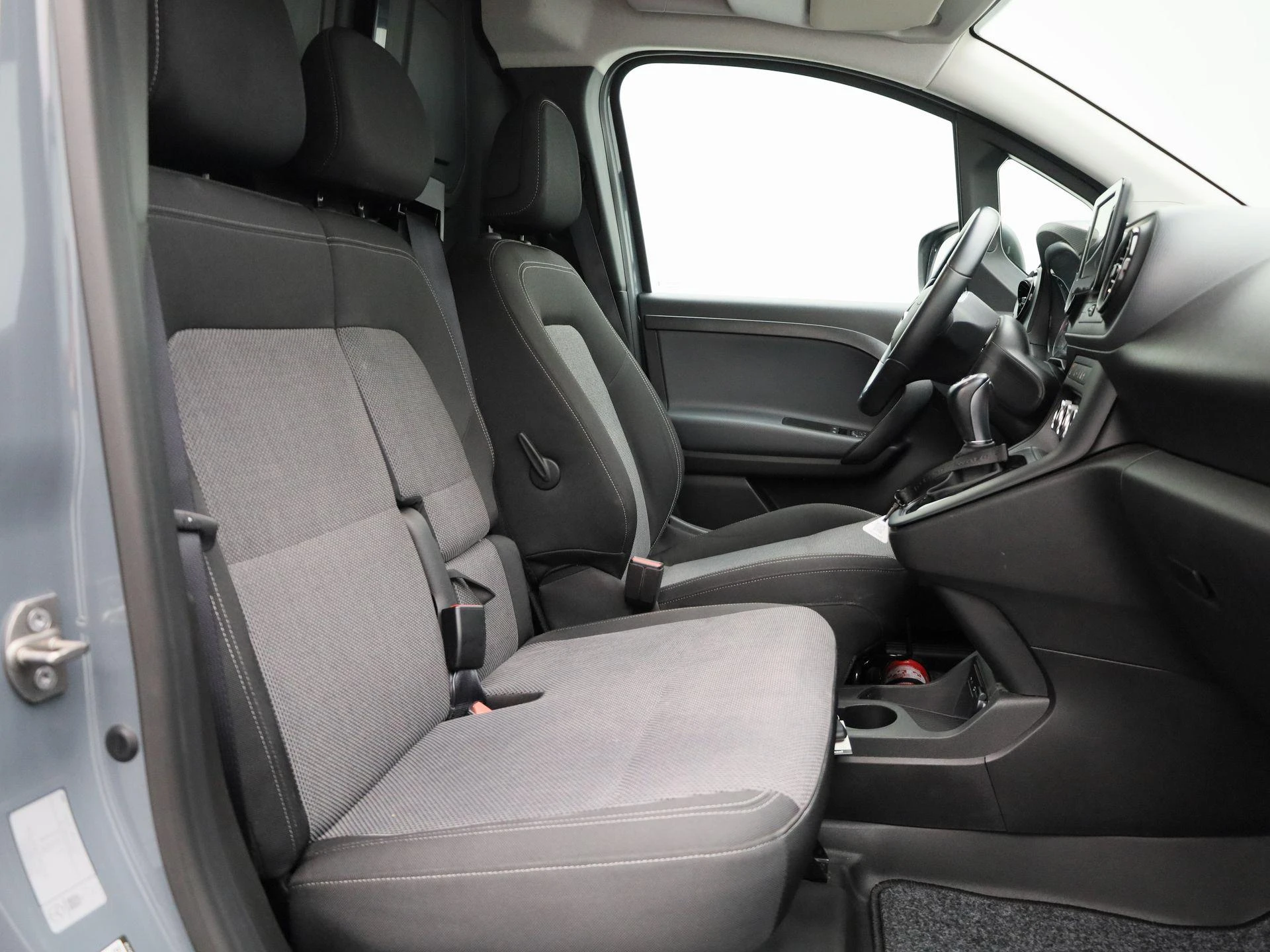 Mercedes-Benz-Citan-image-24