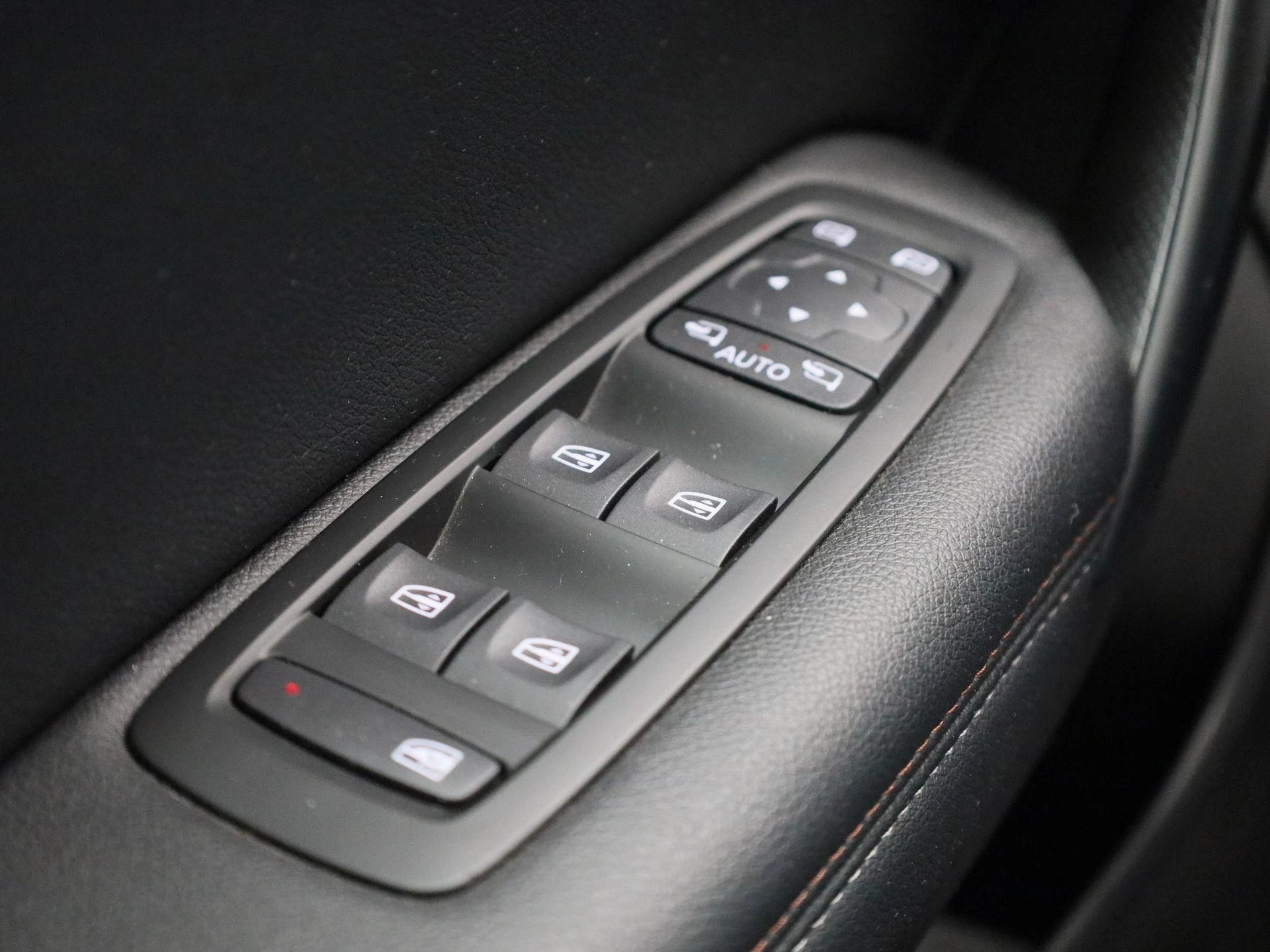 Renault-Megane E-Tech-image-29