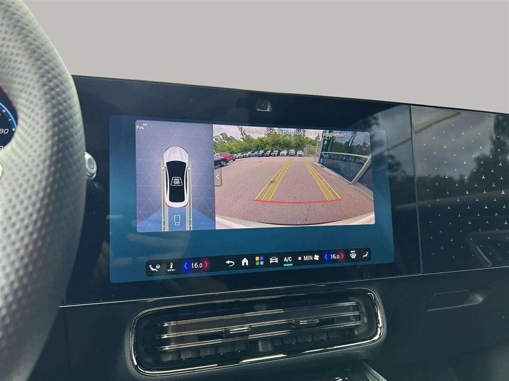 Mercedes-Benz-CLA-image-14