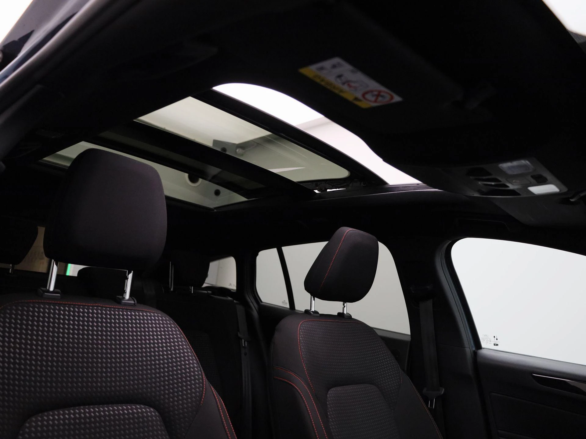 Ford Focus Wagon 1.0 EcoBoost Hybrid ST Line X