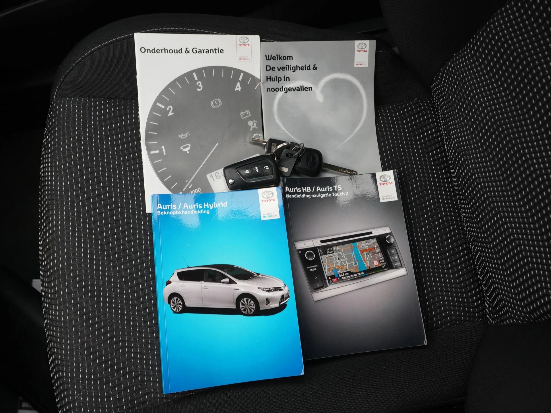 Toyota-Auris-image-23
