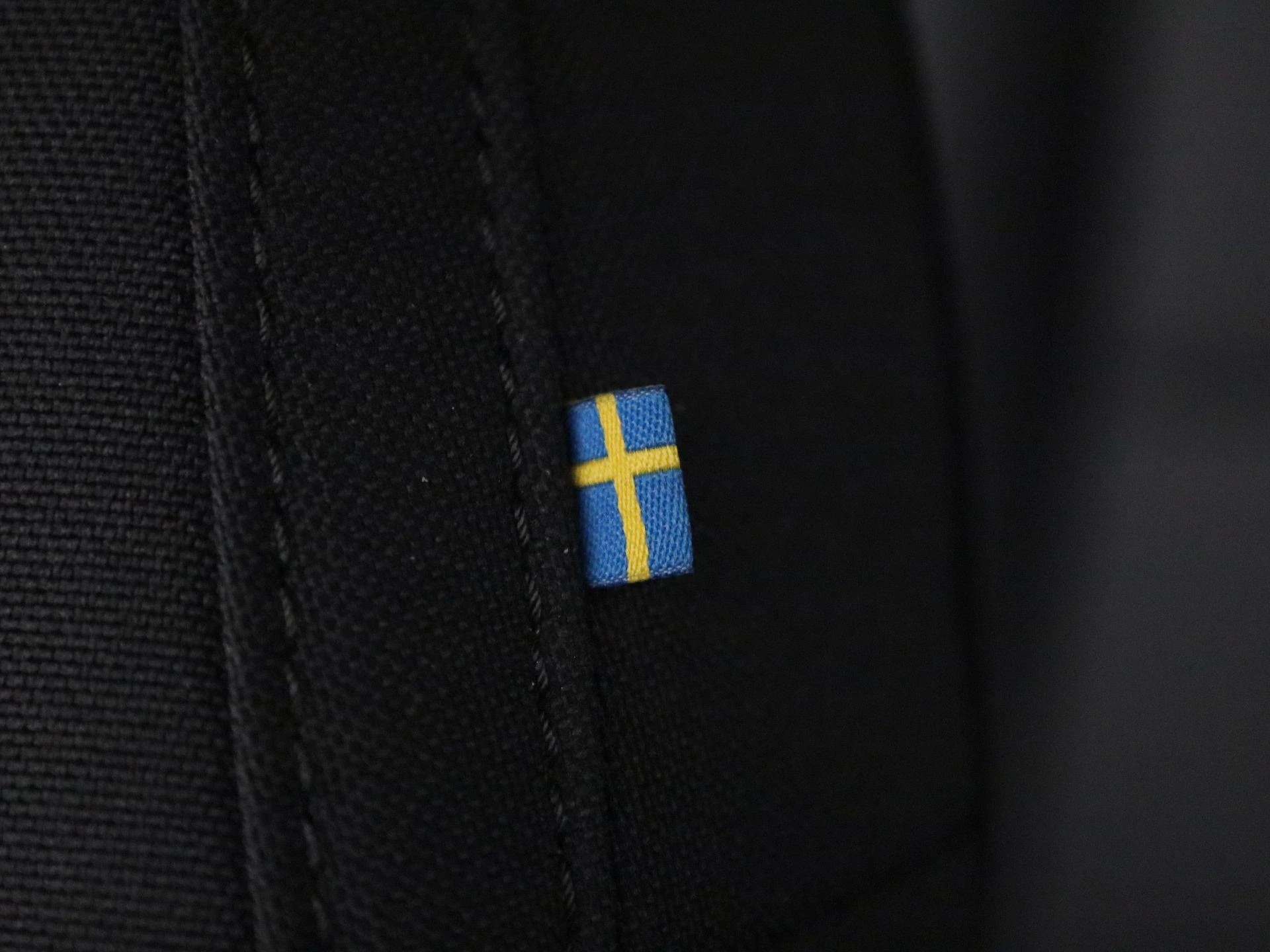 Volvo-EX40-image-28