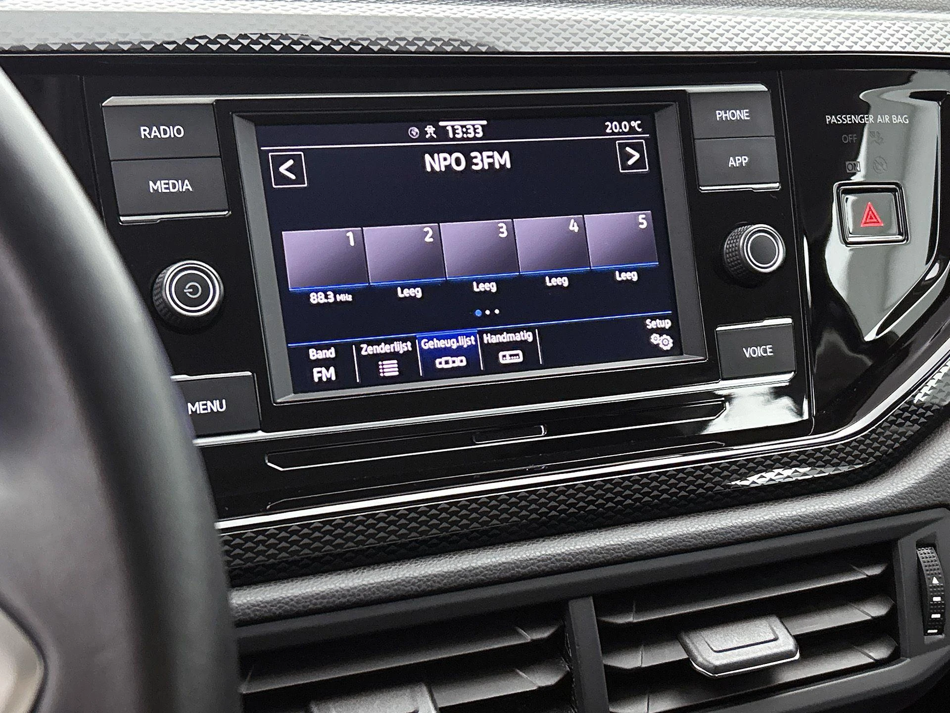 Volkswagen-Taigo-image-6