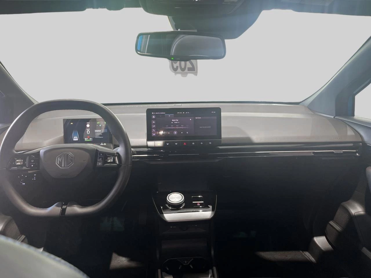 MG MG4 64 kWh Luxury