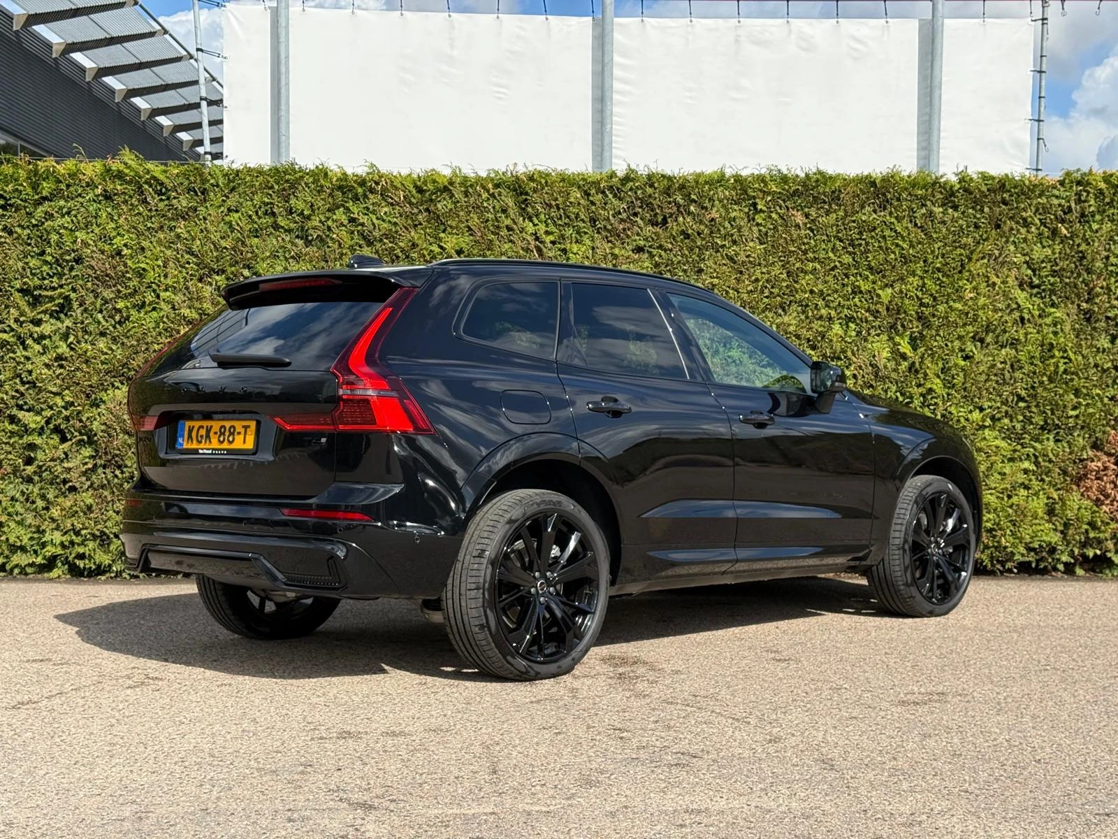 Volvo-XC60-image-1