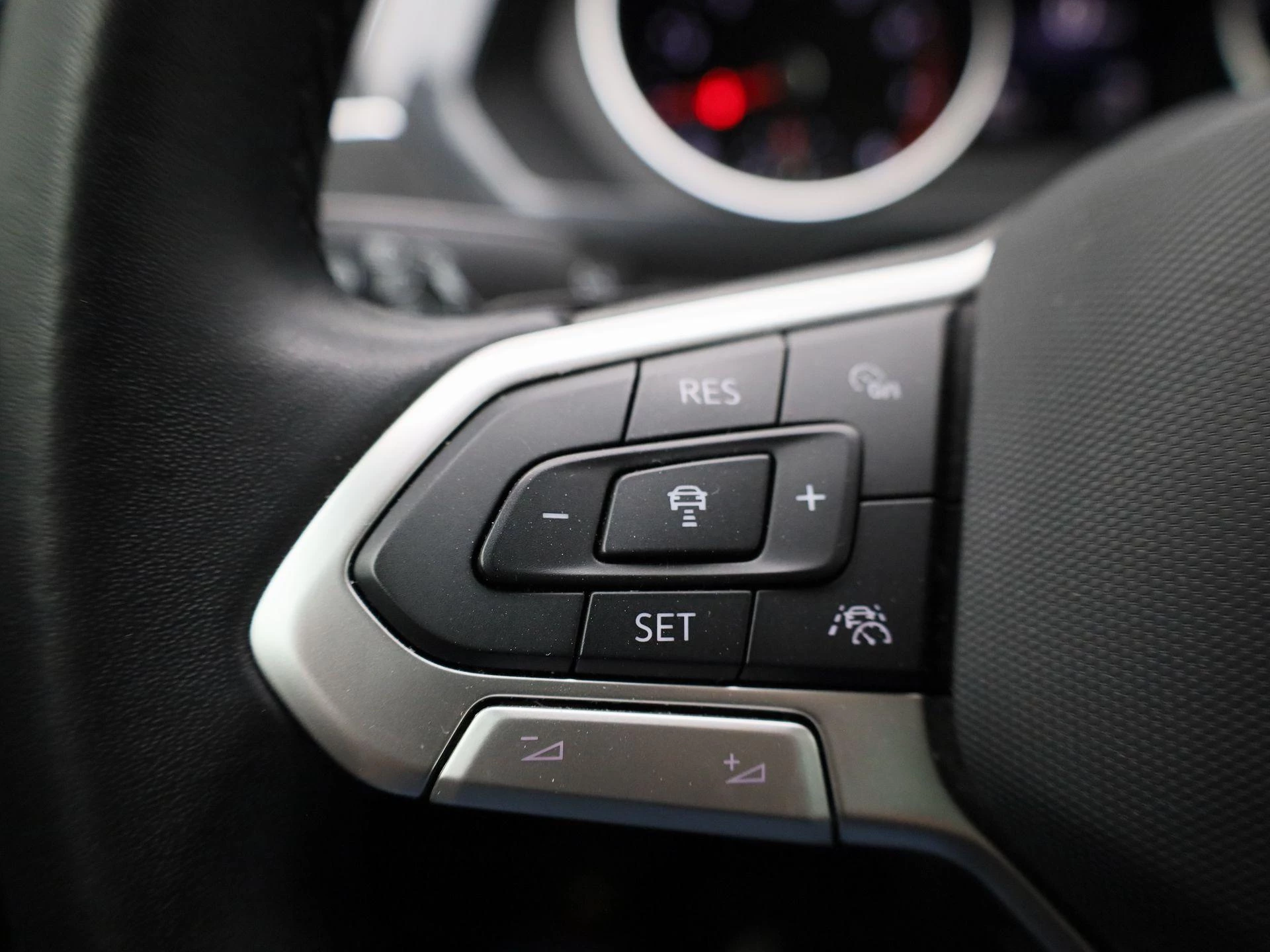 Volkswagen Tiguan 1.5 eTSI 110kW Life Business