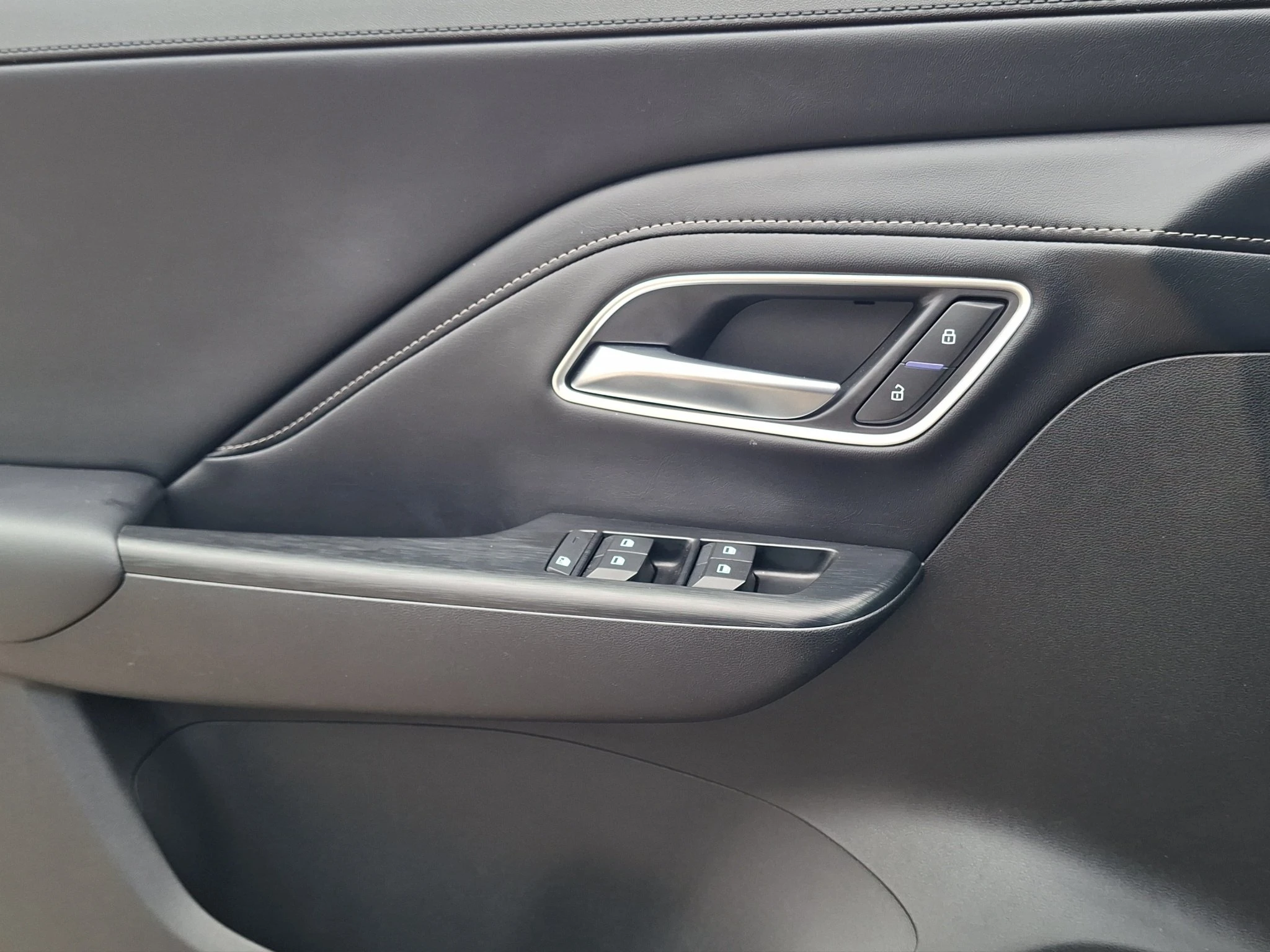 MG-ZS-image-15